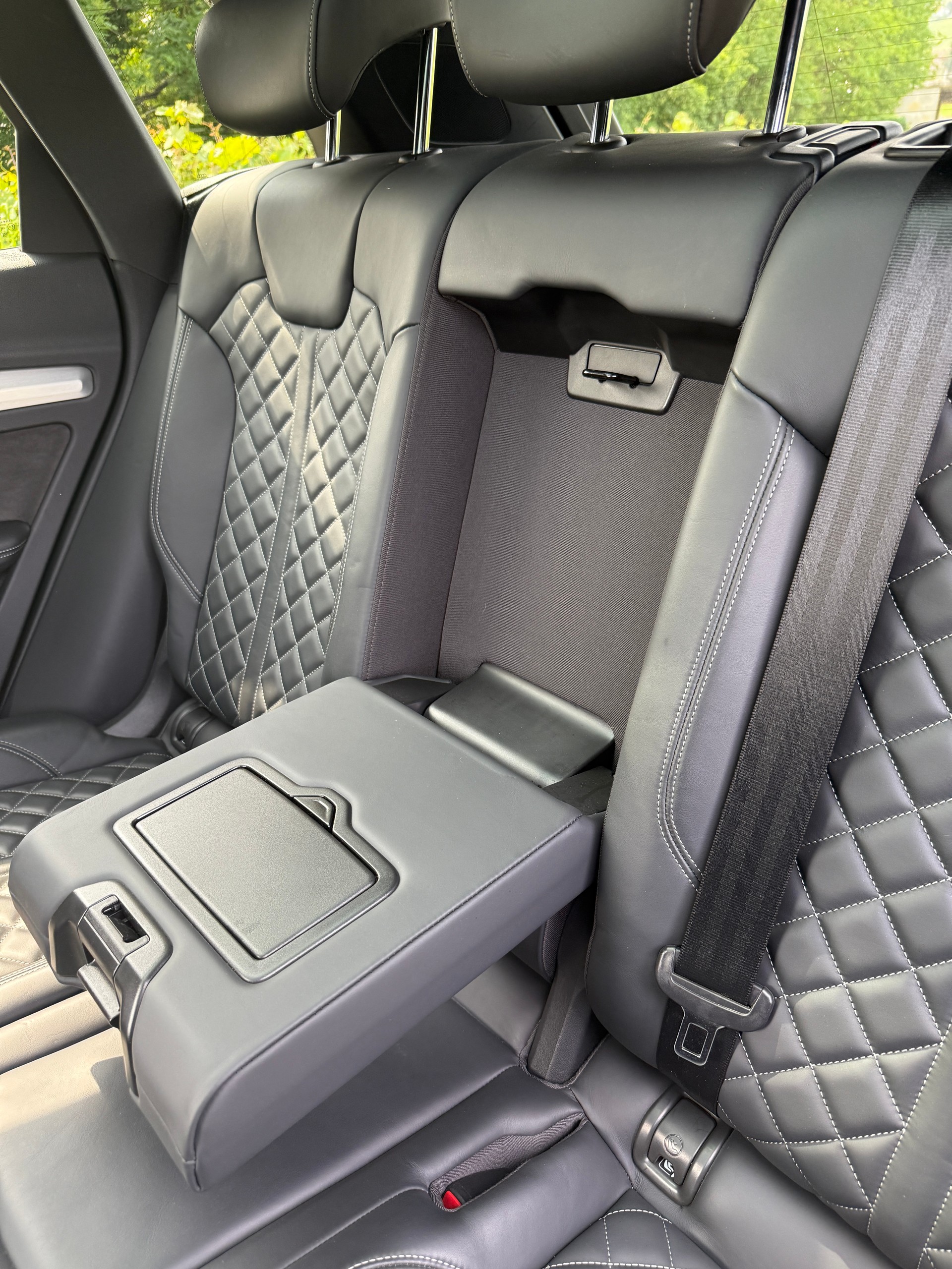 AUDI Q5 2.0 TFSI sport quattro S-tronic-image-16