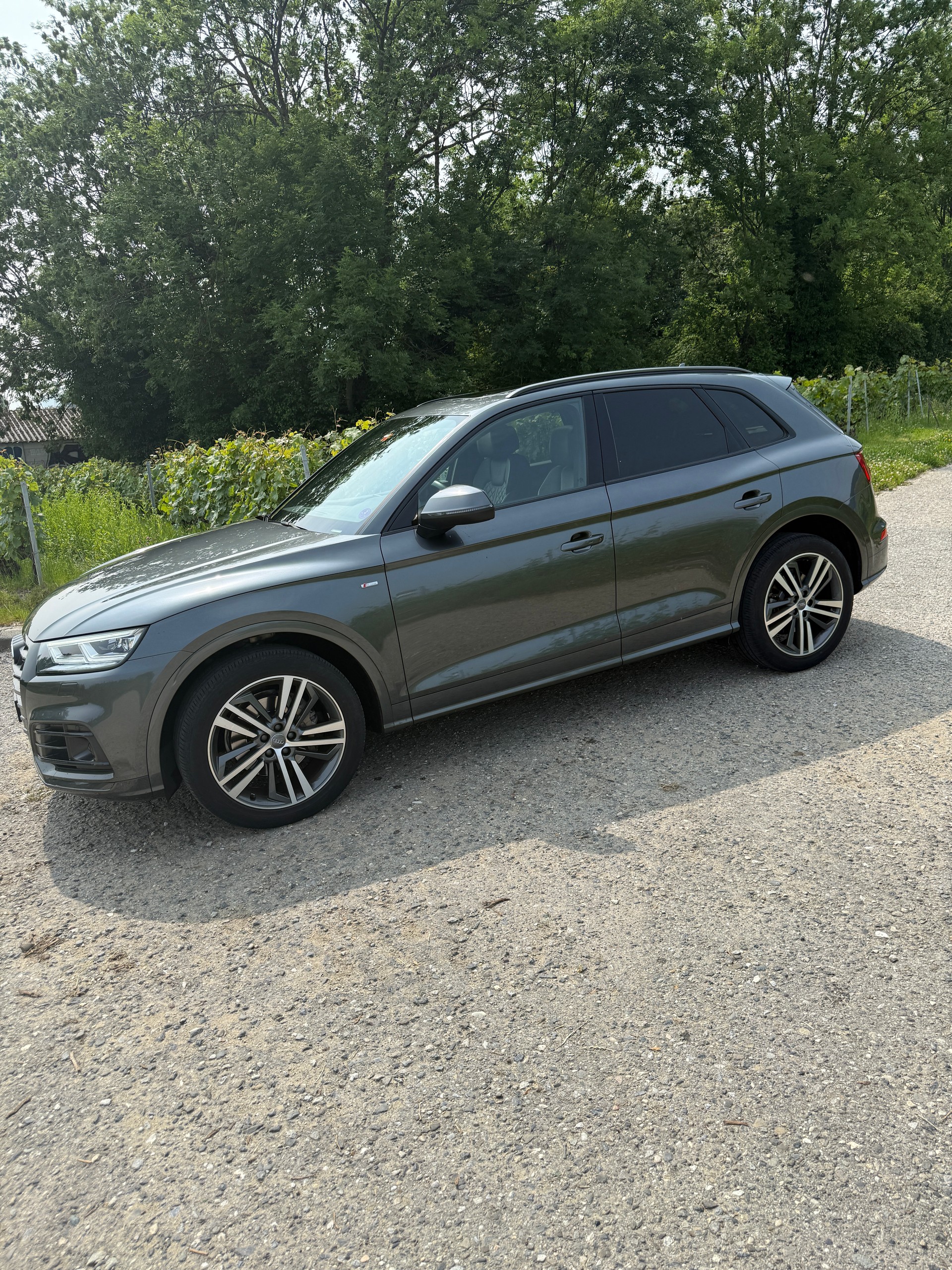 AUDI Q5 2.0 TFSI sport quattro S-tronic-image-0