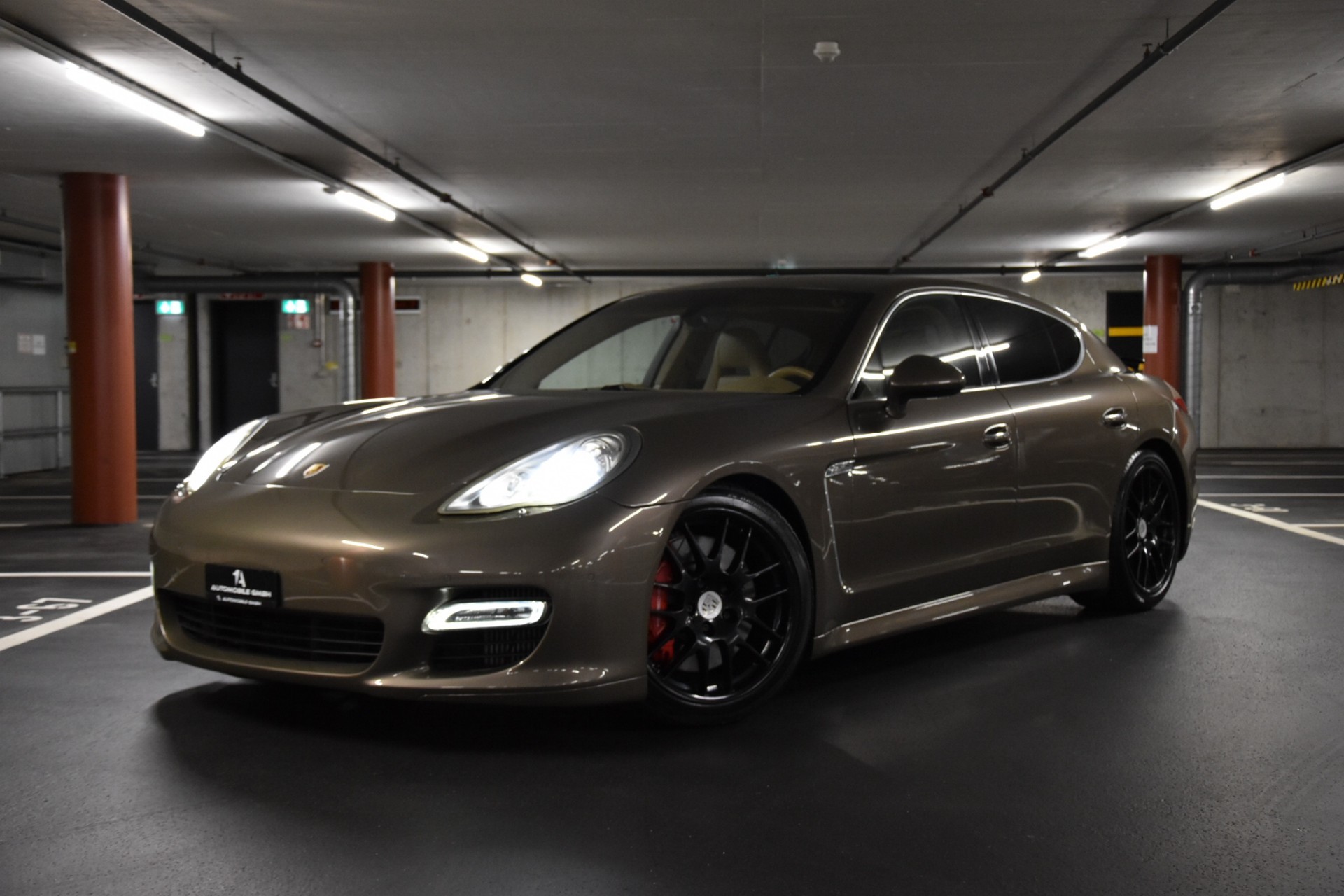 PORSCHE Panamera Turbo 4.8 PDK