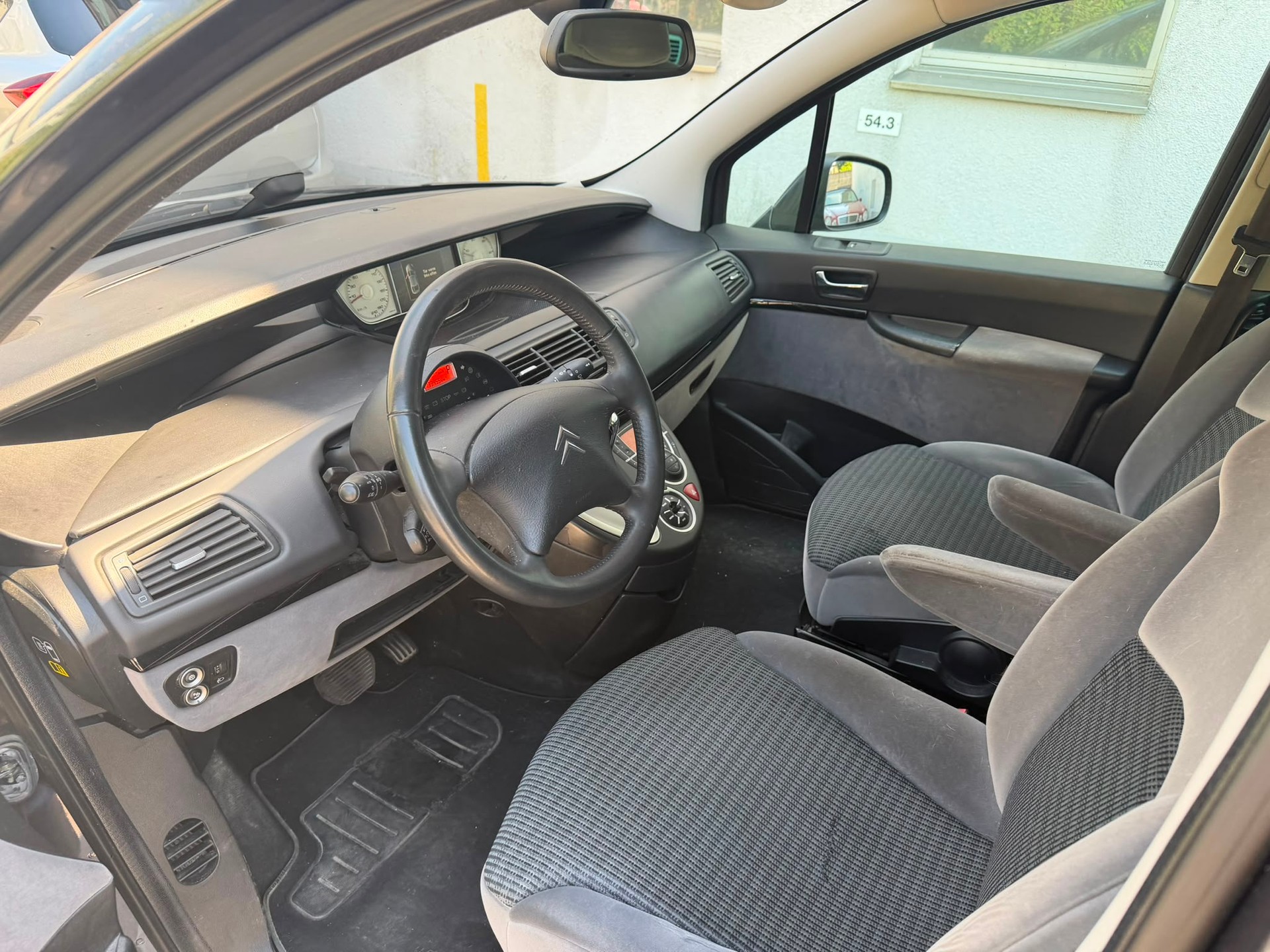 CITROEN C8 2.0 16V HDi Exclusive Automatic-showroom-element-3