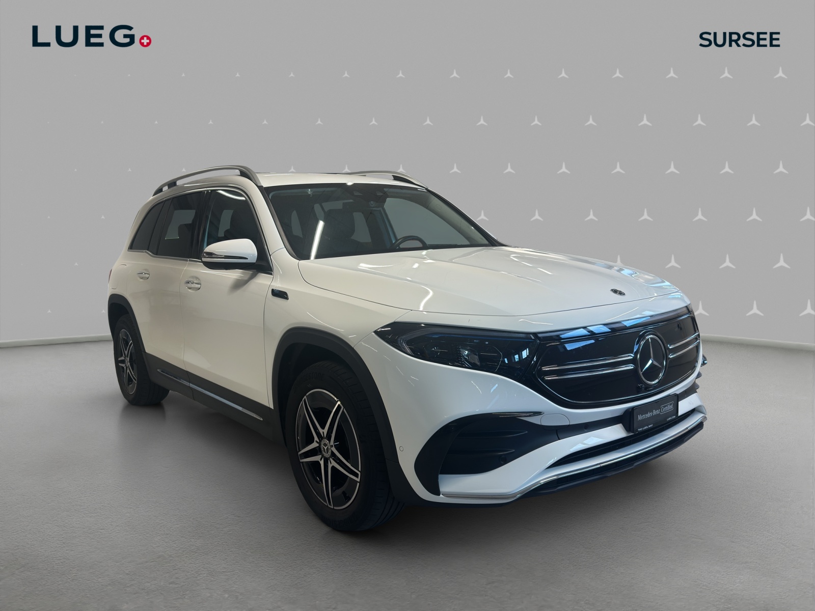 MERCEDES-BENZ EQB 300 AMG Line 4Matic-image-4
