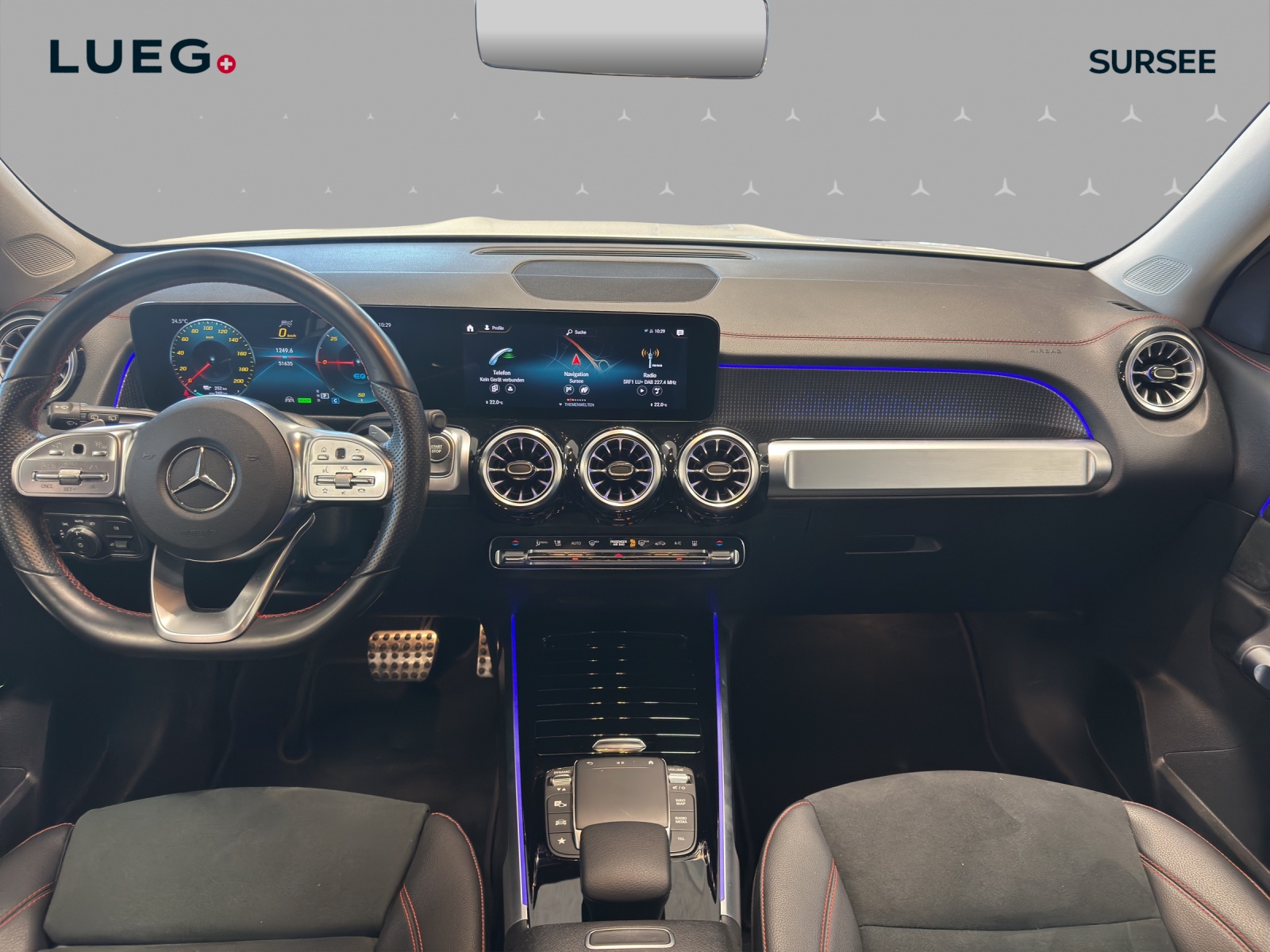 MERCEDES-BENZ EQB 300 AMG Line 4Matic-image-10