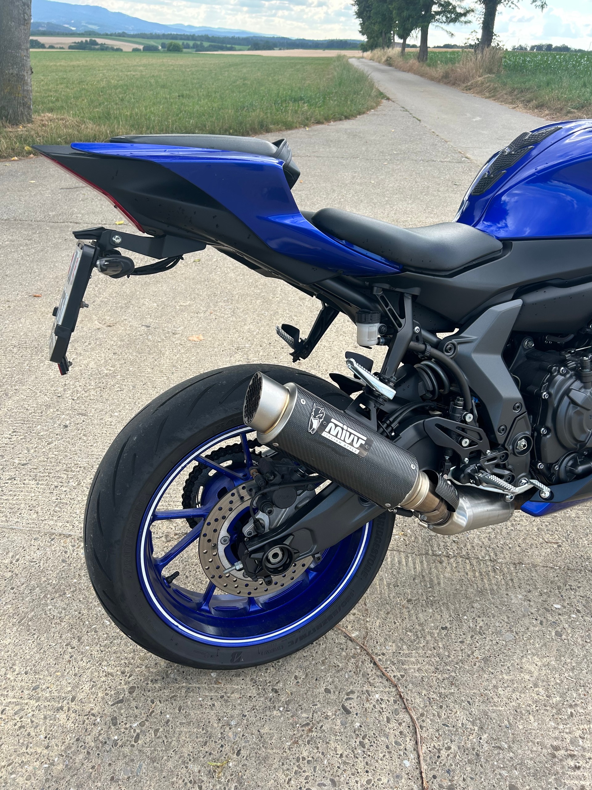 YAMAHA YZF-R7 (35kW)-image-4