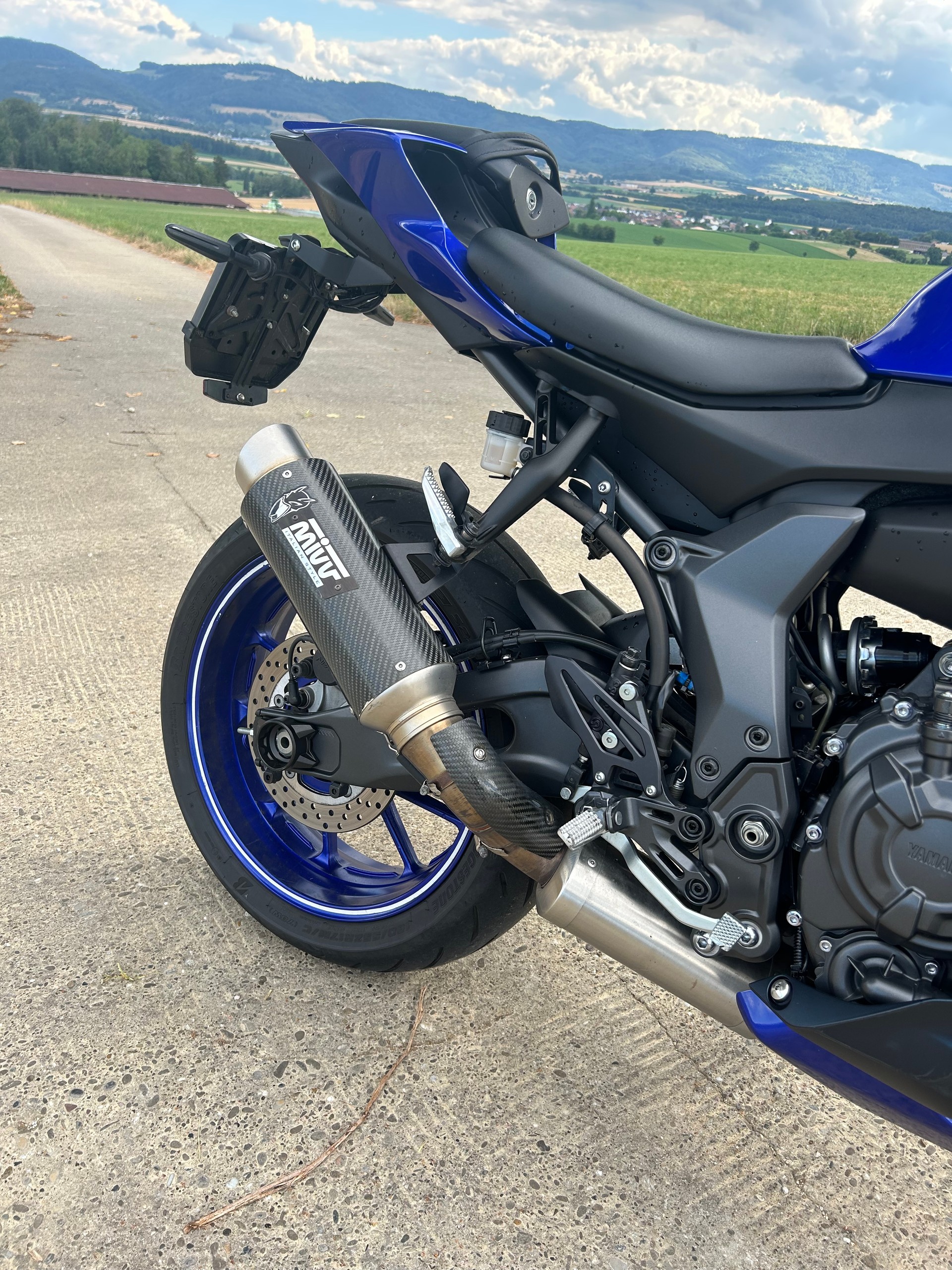 YAMAHA YZF-R7 (35kW)-image-3