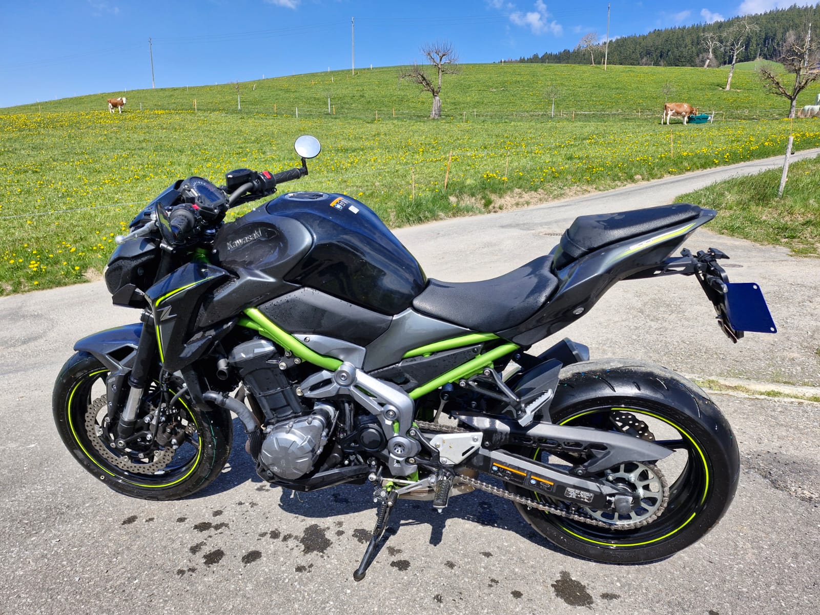 KAWASAKI Z 900-image-3