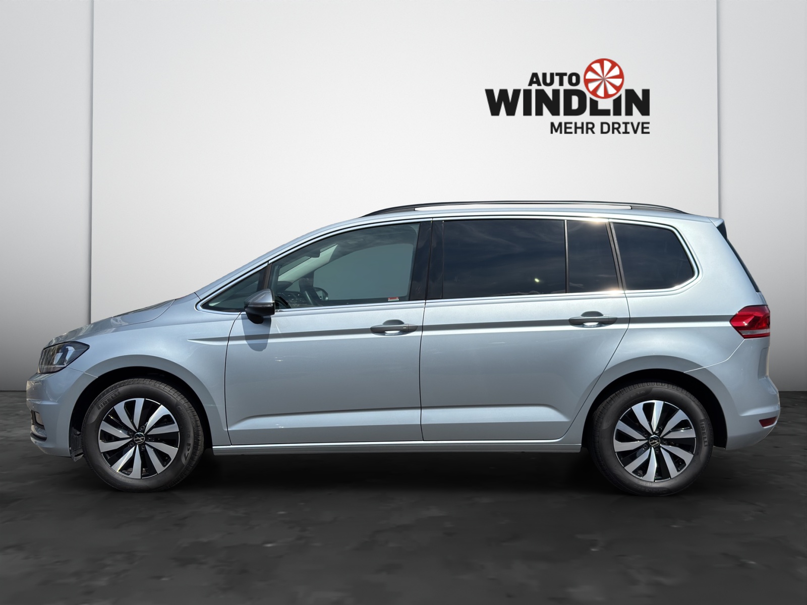 VW Touran 1.5 TSI Comfortline DSG-showroom-element-3