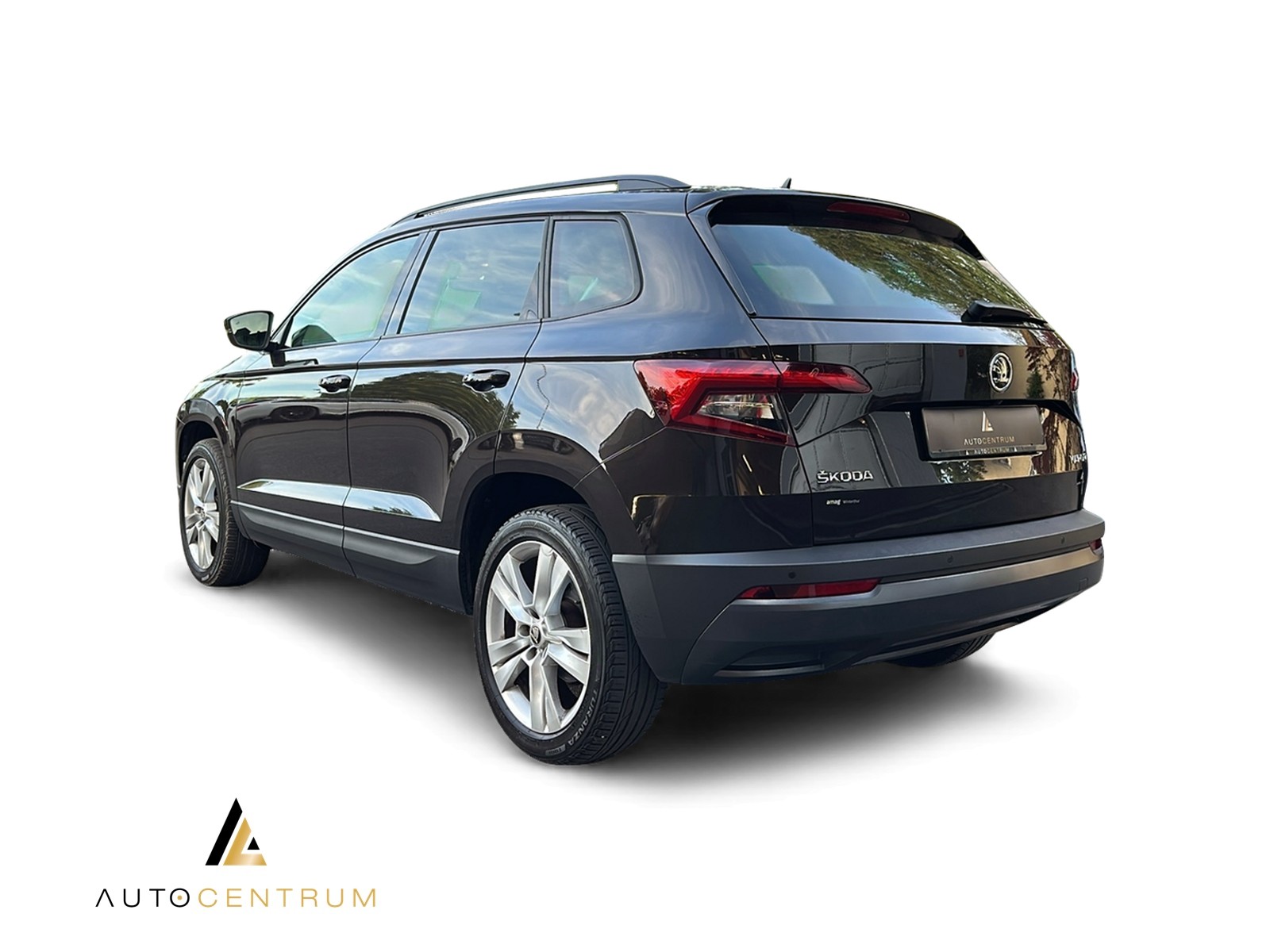 SKODA Karoq 1.5 TSI ACT Ambition DSG-showroom-element-3