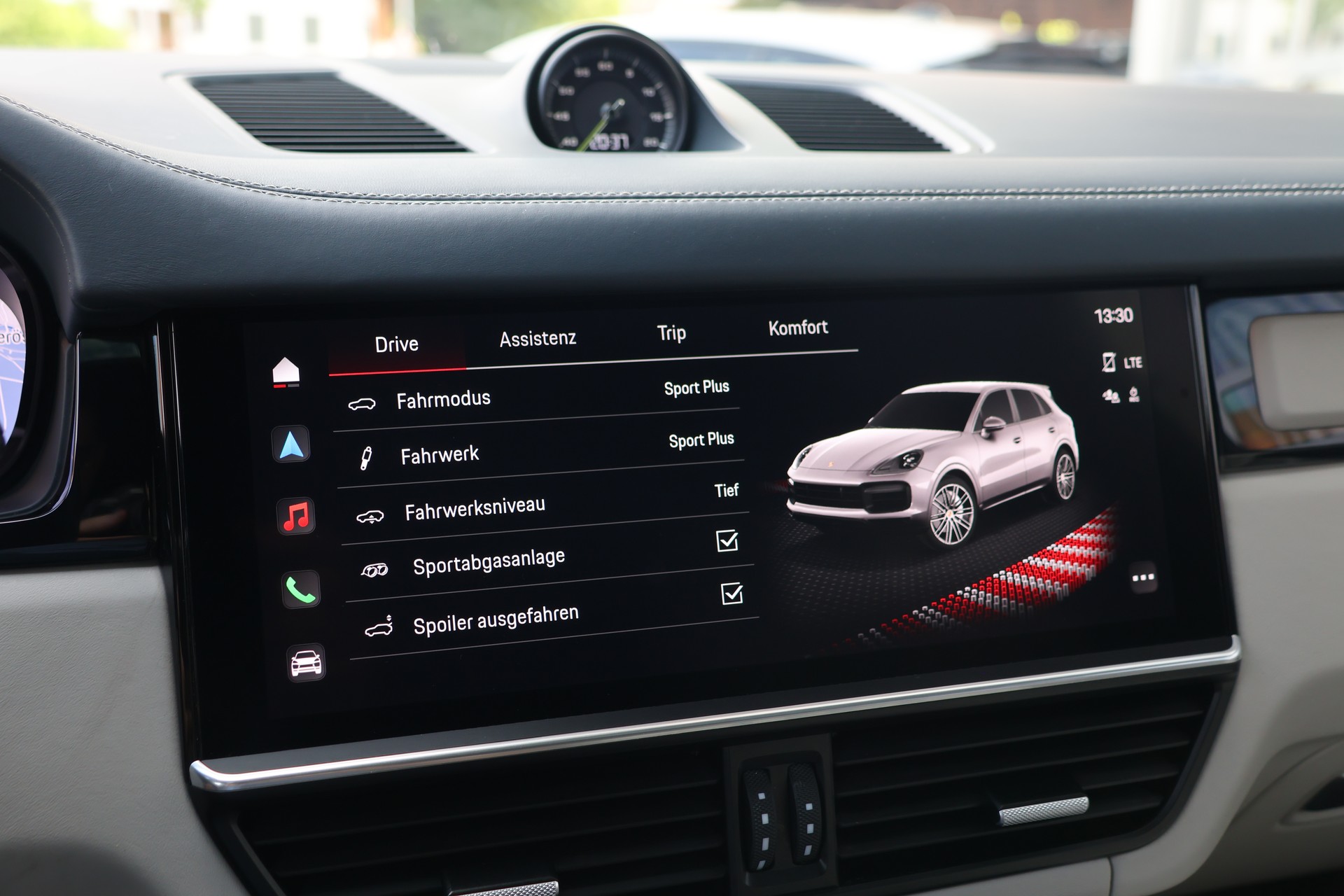 PORSCHE Cayenne Turbo S E-Hybrid (CH) + 3.0T AHK-image-26