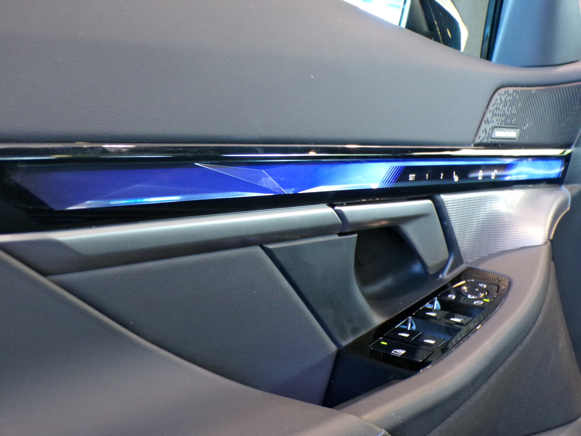 BMW 540d xDrive 48V M Sport Pro Steptronic-image-20