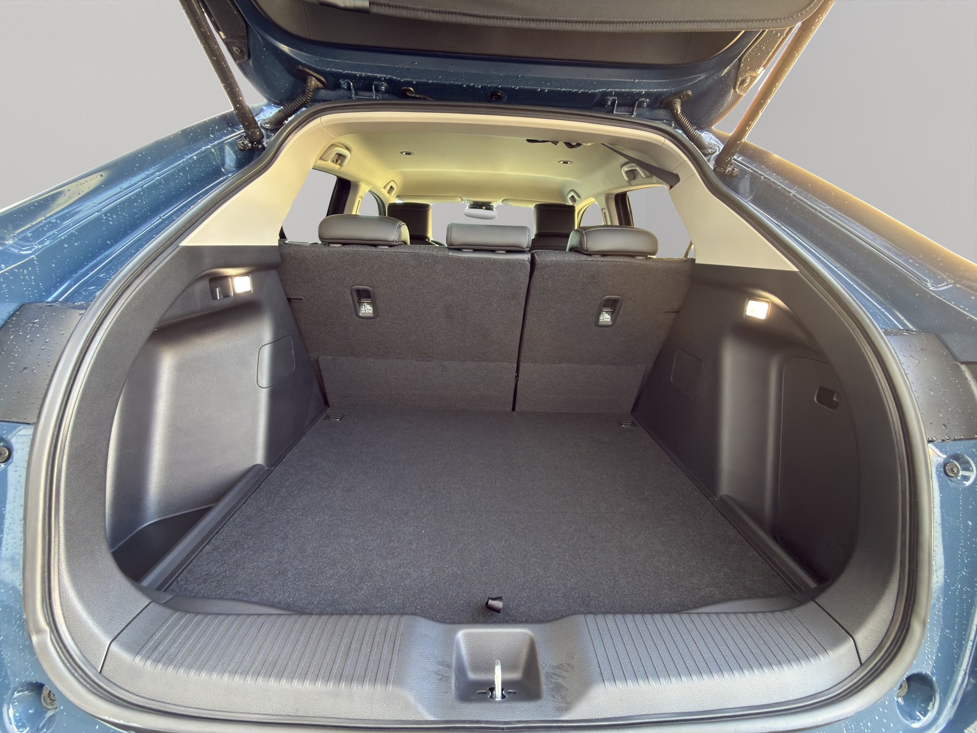 HONDA HR-V 1.5 i-MMD Advance-image-10