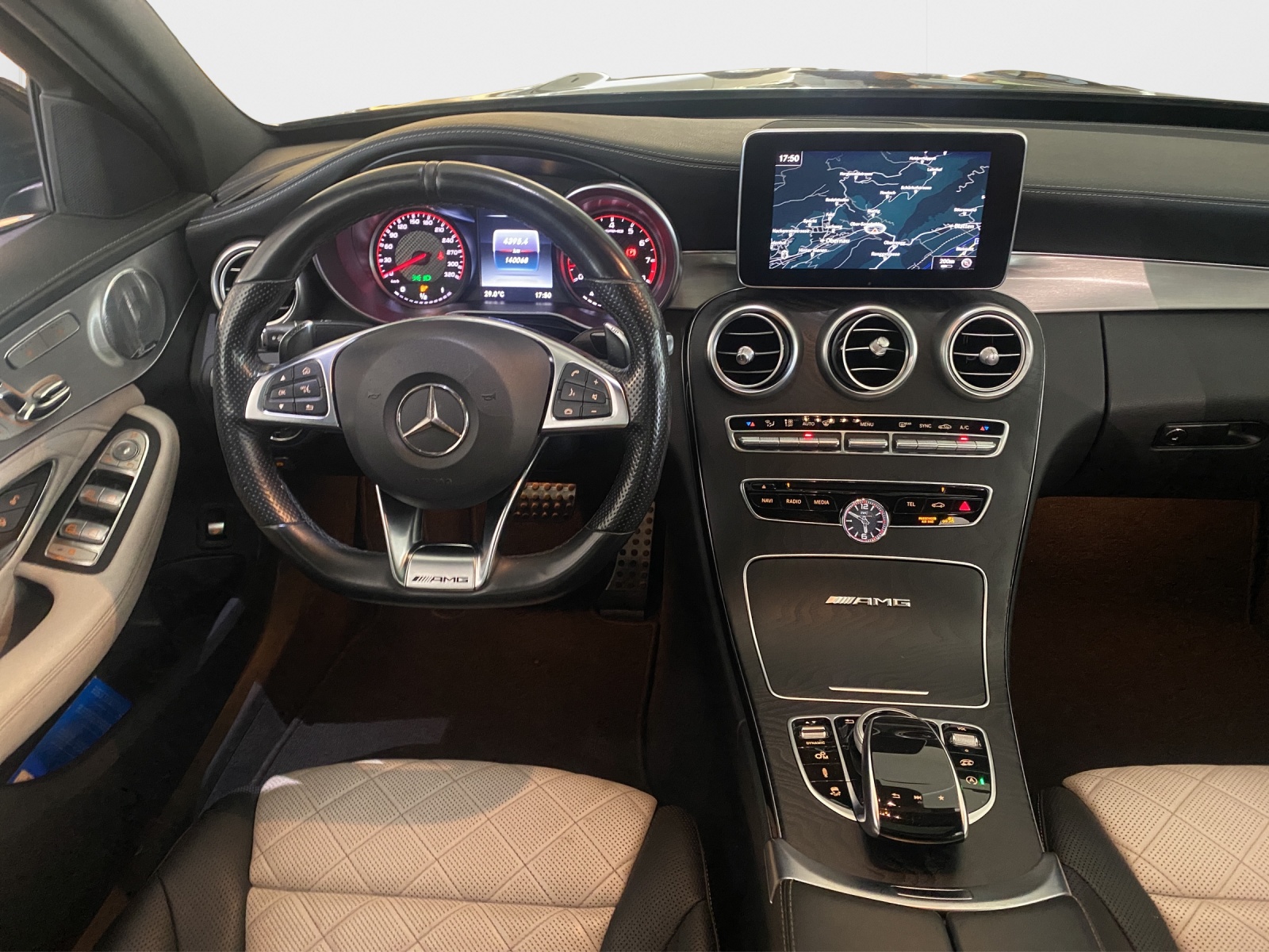 MERCEDES-BENZ C 63 S AMG Speedshift-image-14