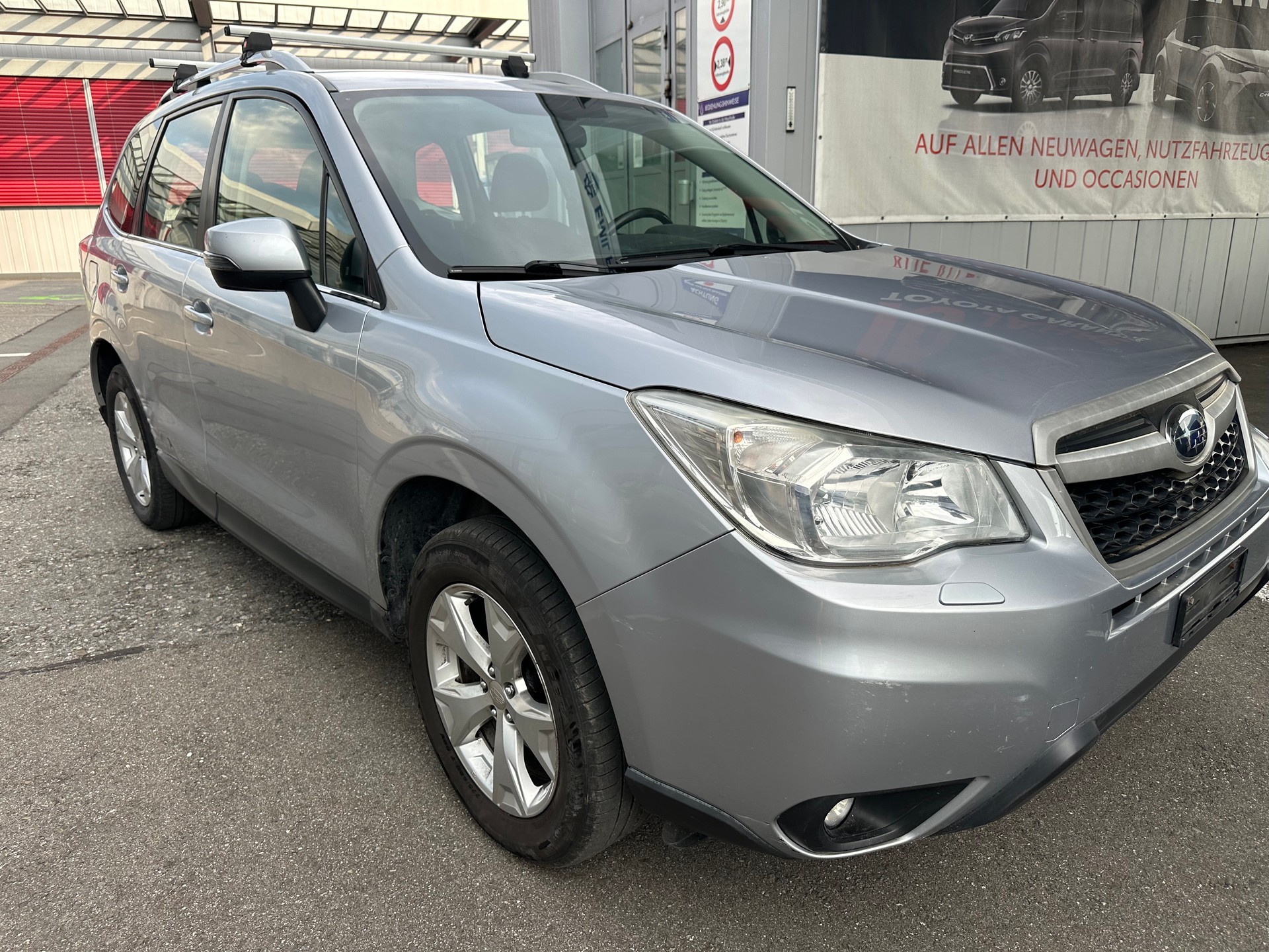 SUBARU Forester 2.0i Advantage Lineartronic-image-2