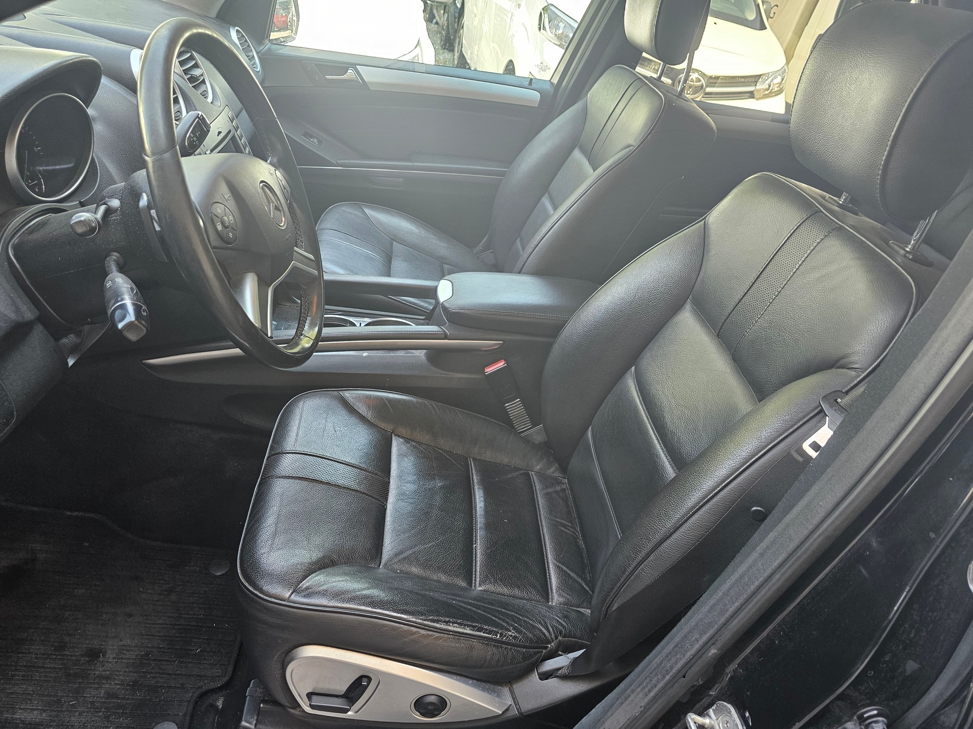MERCEDES-BENZ ML 350 4Matic 7G-Tronic-image-5