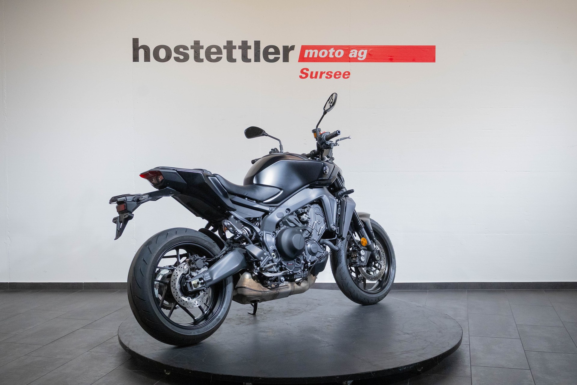 YAMAHA MT-09 Y-AMT-showroom-element-2