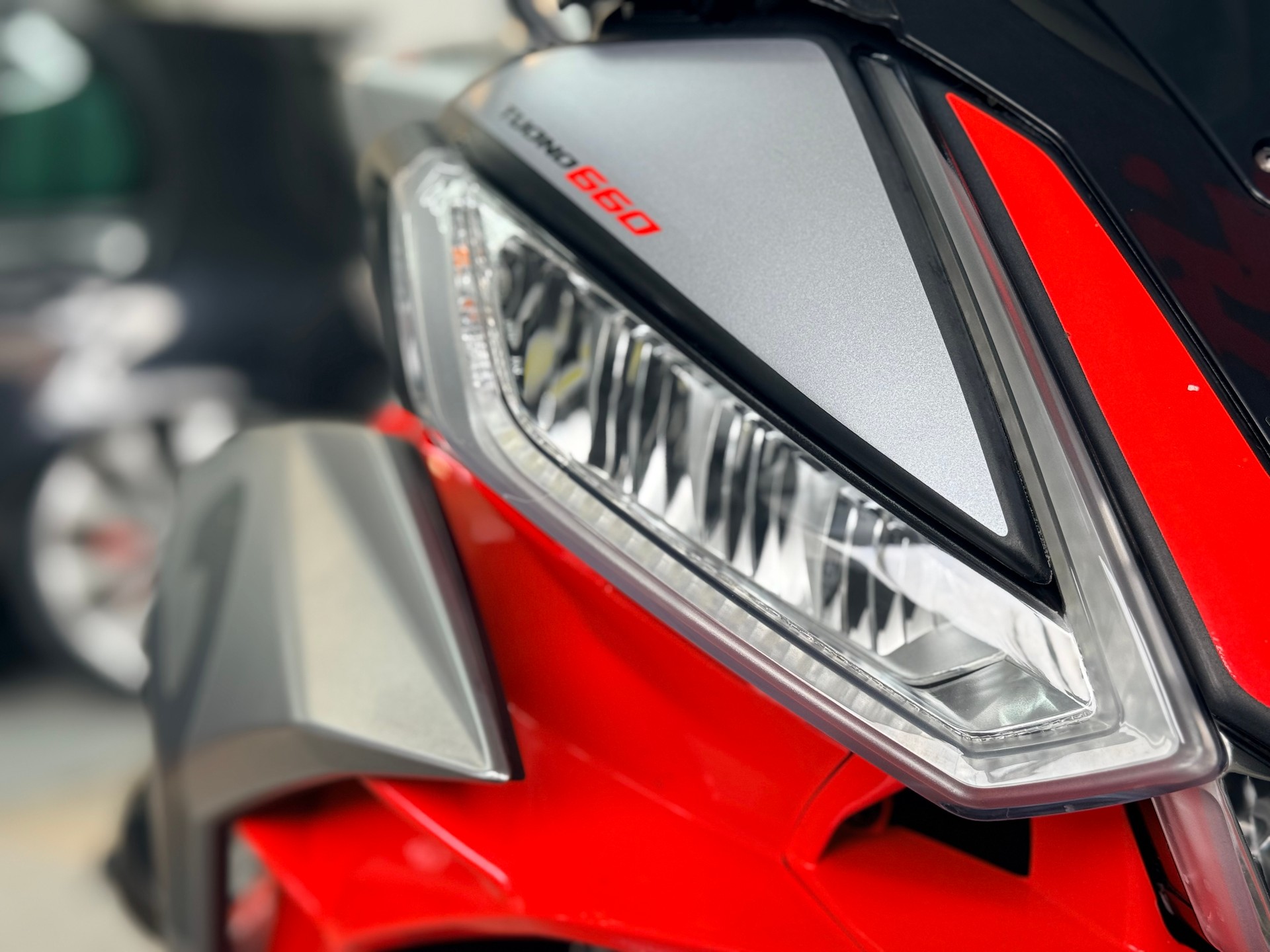 APRILIA Tuono 660-image-7