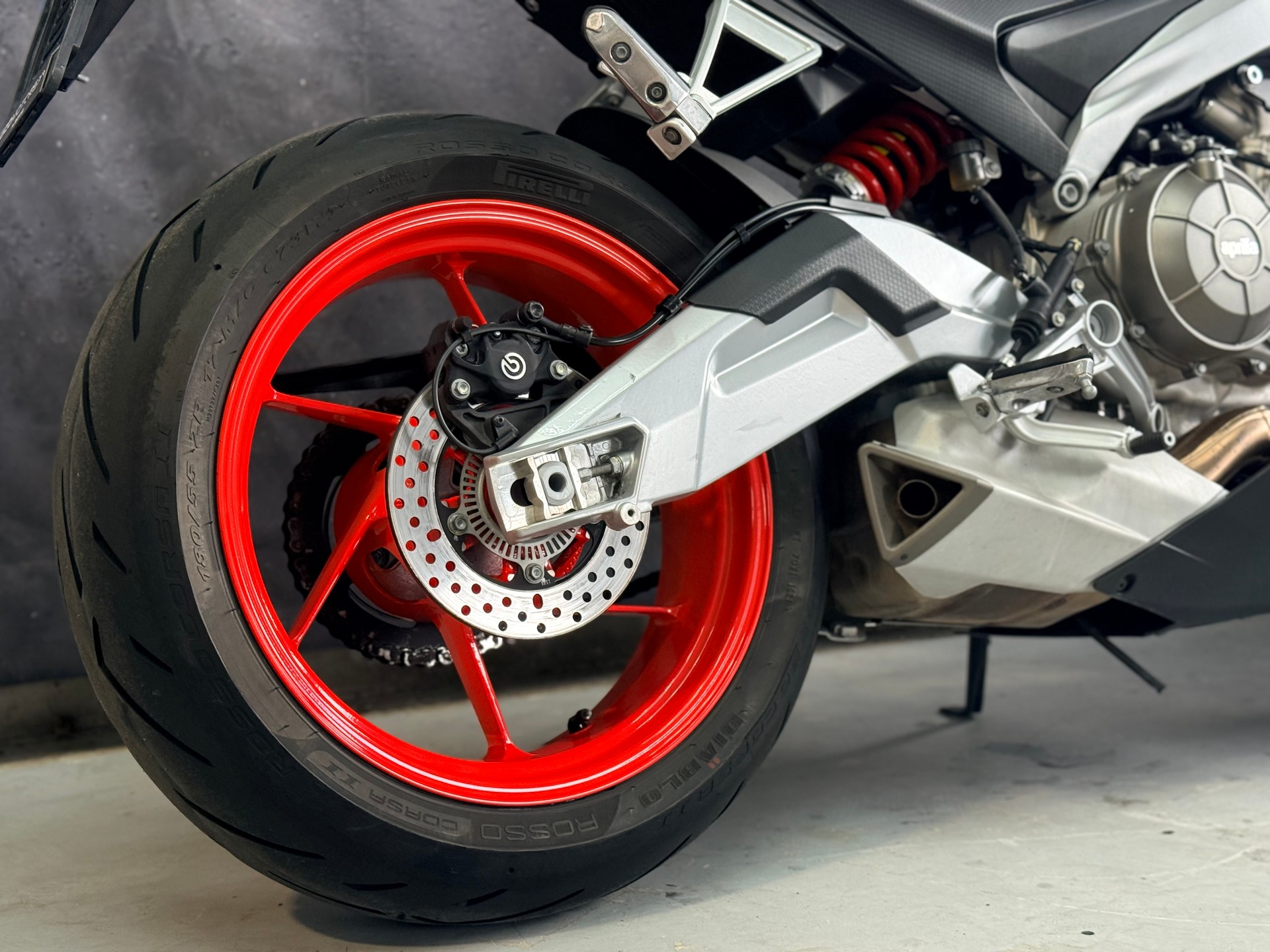 APRILIA Tuono 660-image-5