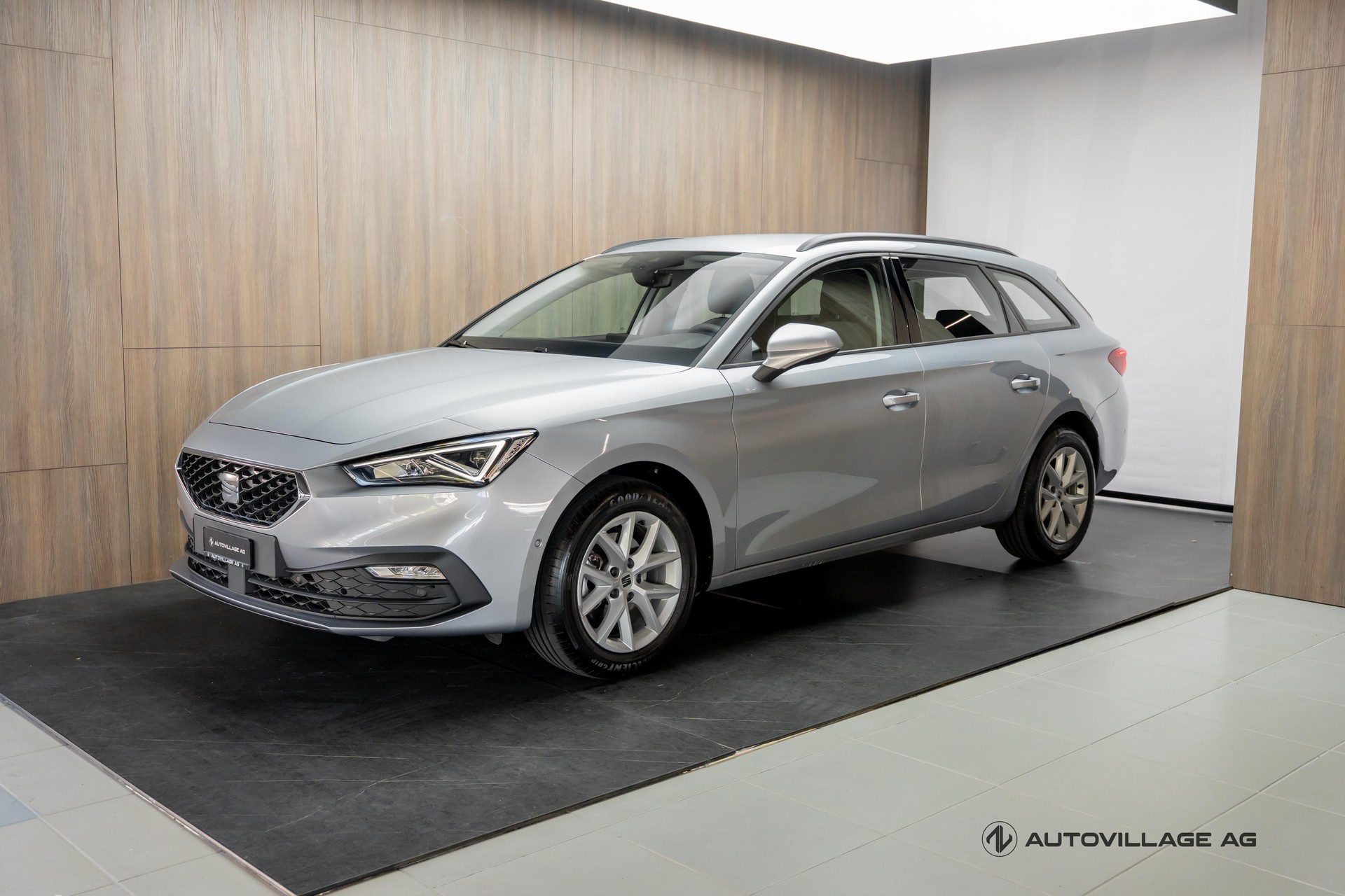 SEAT Leon 1.0 eTSI mHEV Style