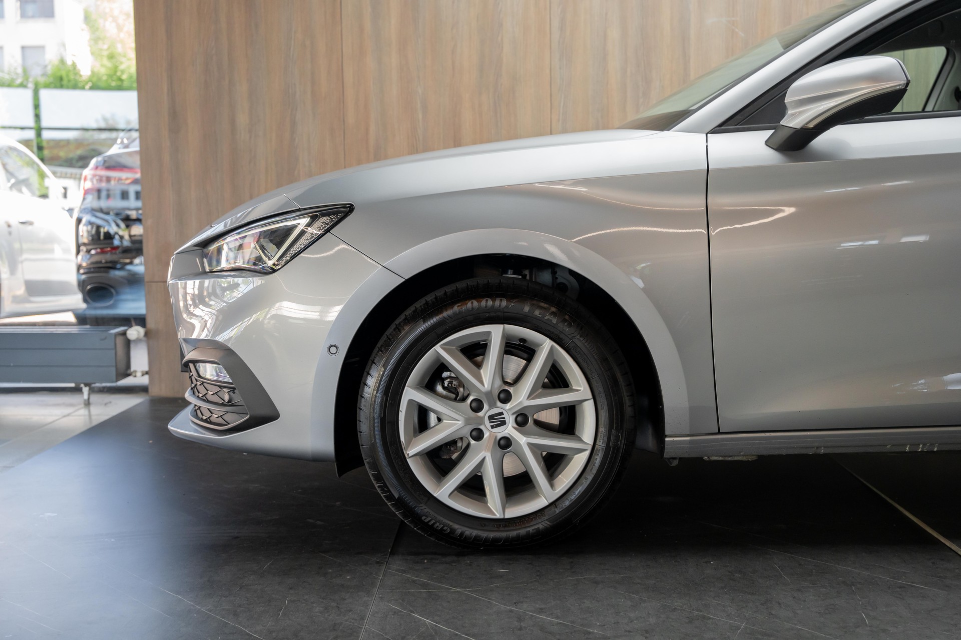 SEAT Leon 1.0 eTSI mHEV Style-image-28