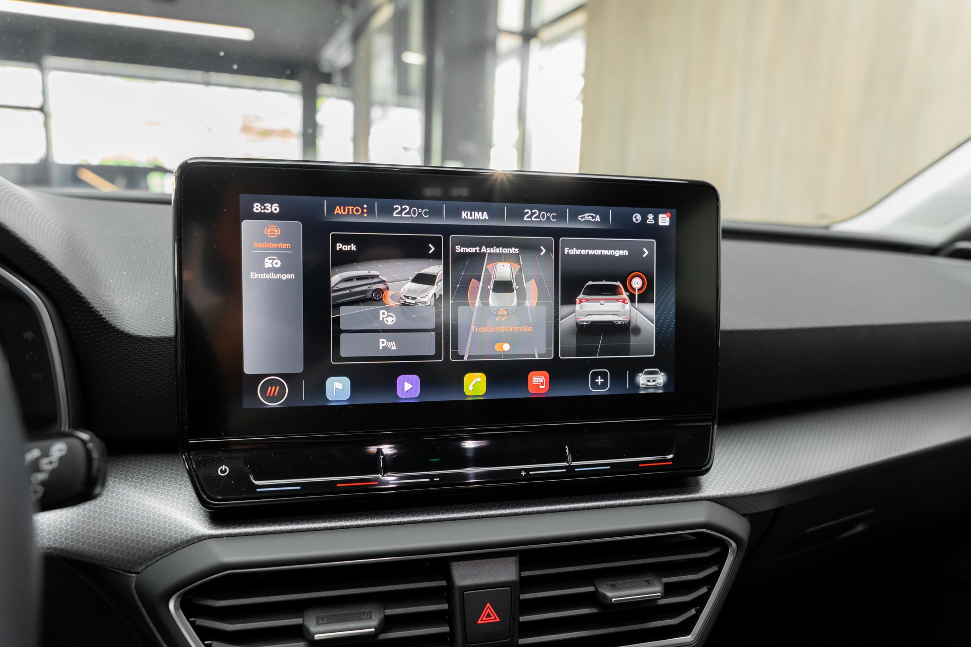 SEAT Leon 1.0 eTSI mHEV Style-image-13
