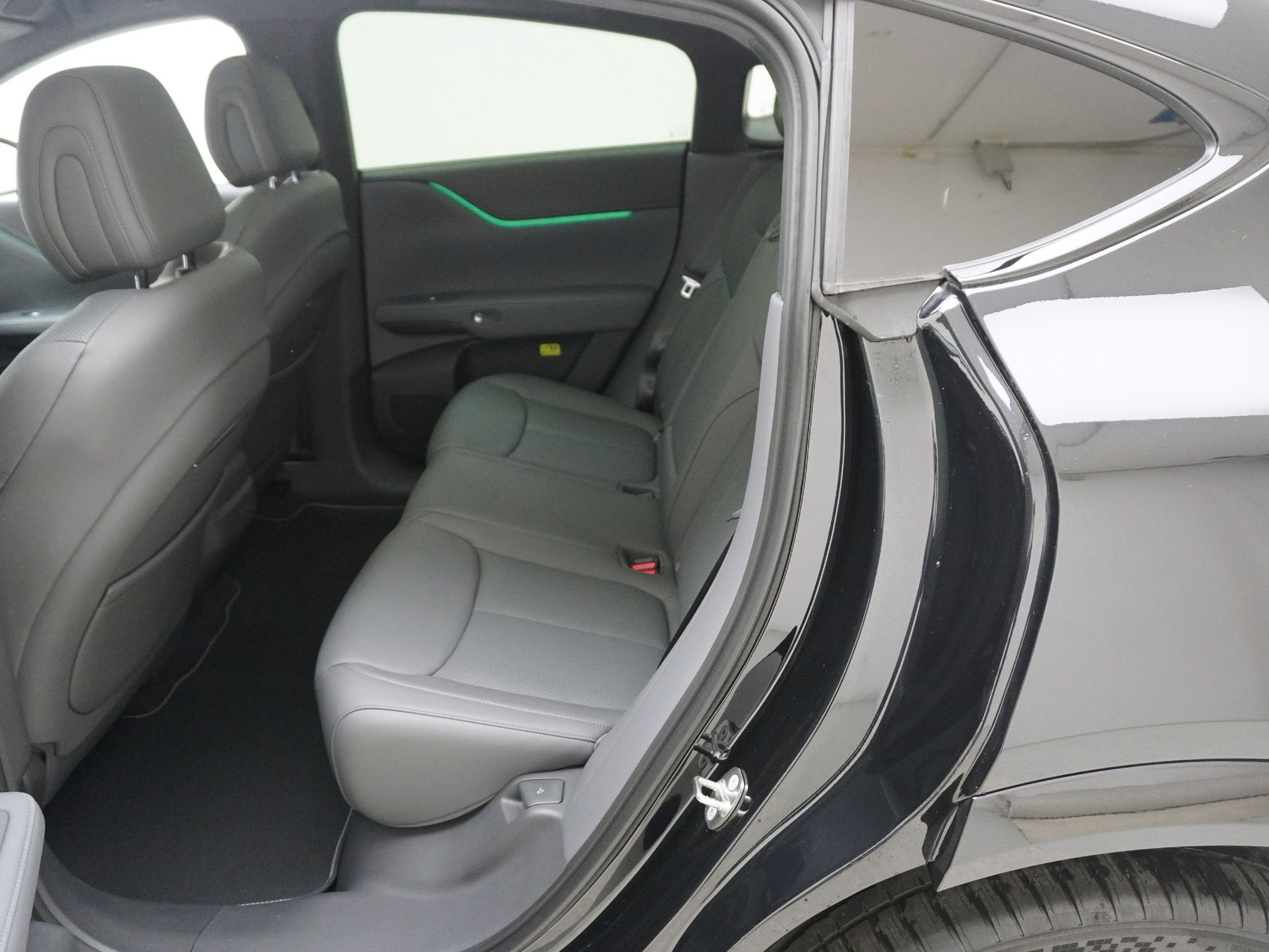 XPENG G6 Performance Black Edition AWD-image-14