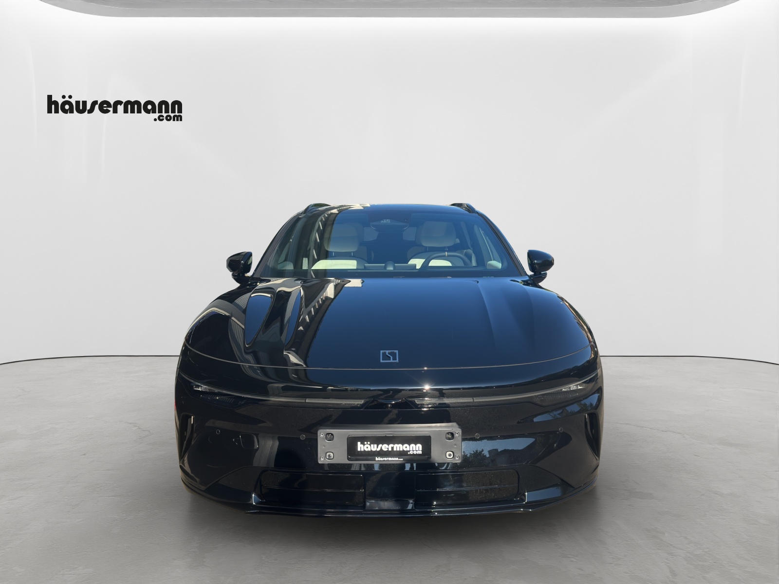 ZEEKR 7GT Privilege Launch Edition AWD-showroom-element-1