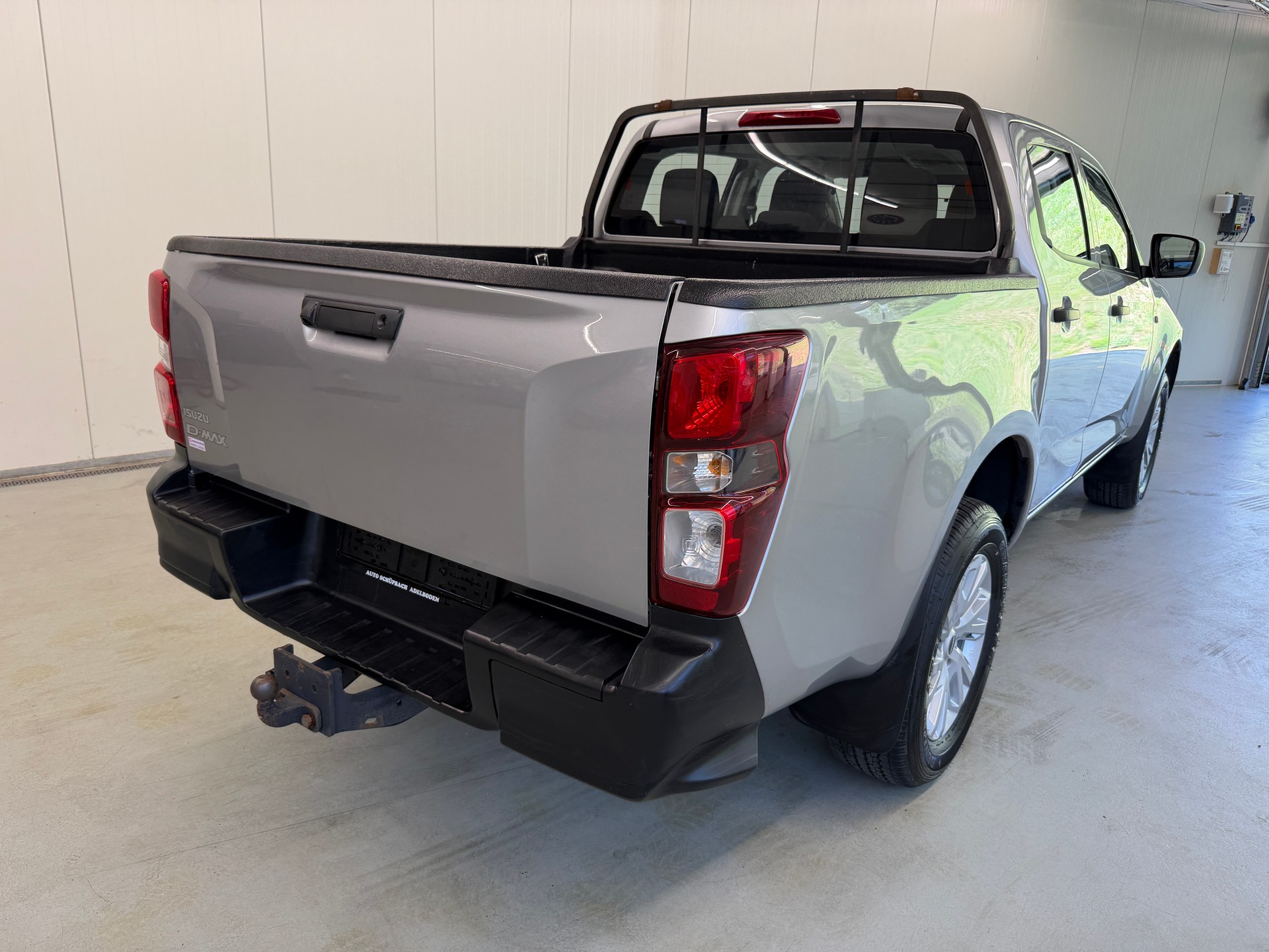 ISUZU D-MAX 1.9 CrewCab N60F 4x4 AT-image-4