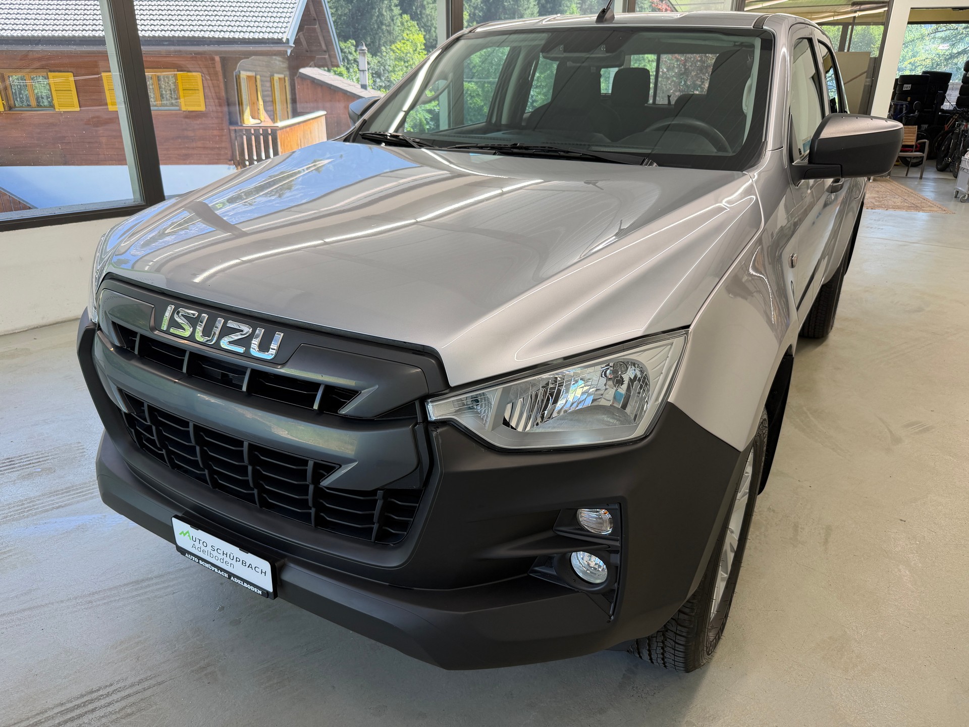 ISUZU D-MAX 1.9 CrewCab N60F 4x4 AT-image-9