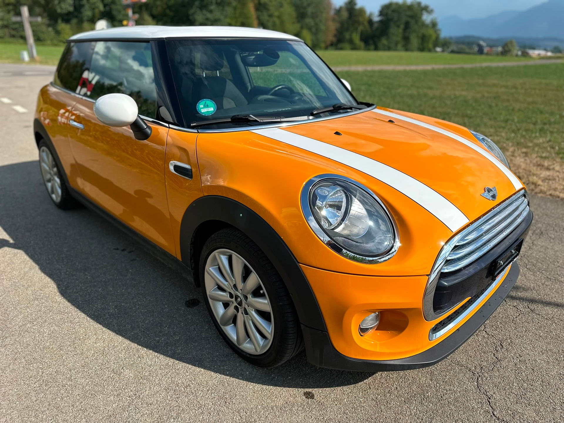 MINI Cooper Steptronic-showroom-element-3
