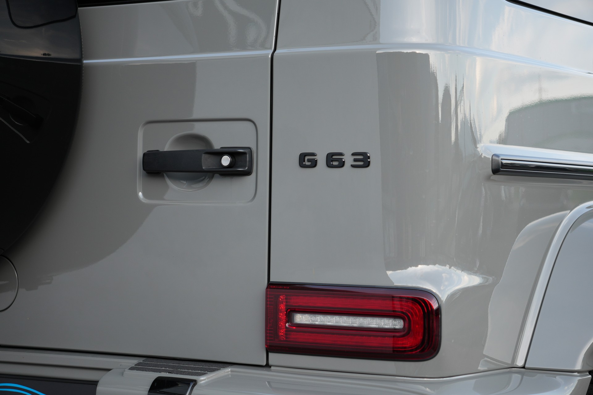 MERCEDES-BENZ G 63 AMG Speedshift Plus G-Tronic G-MANUFAKTUR-image-13