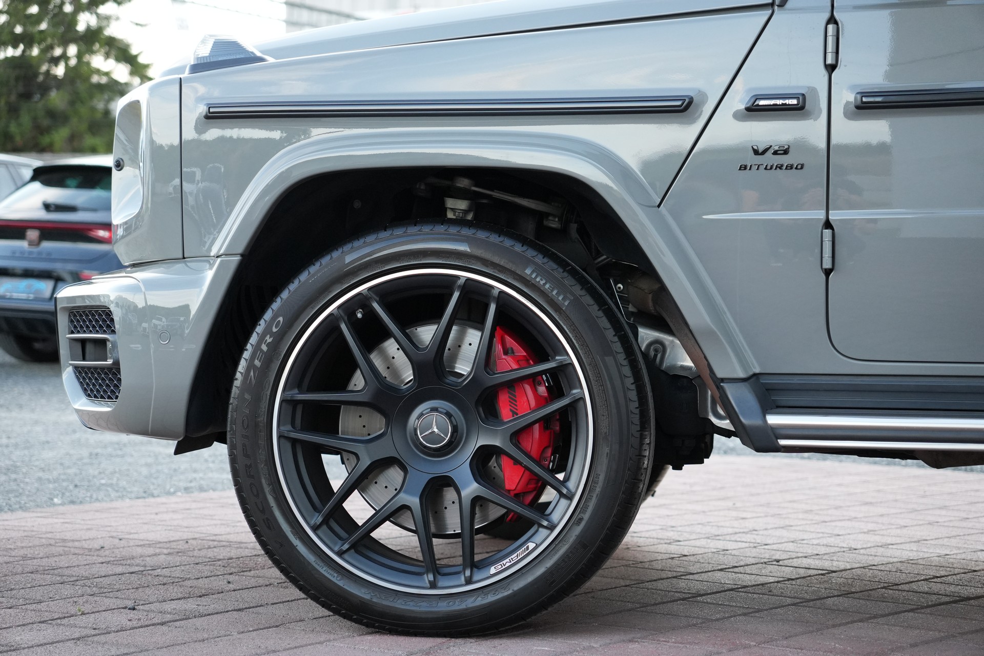 MERCEDES-BENZ G 63 AMG Speedshift Plus G-Tronic G-MANUFAKTUR-image-4