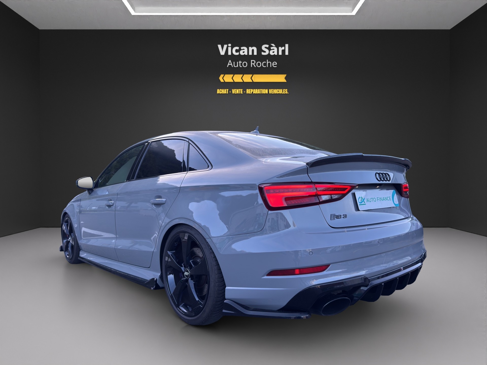 AUDI RS3 Limousine 2.5 TSI quattro S-tronic-image-5