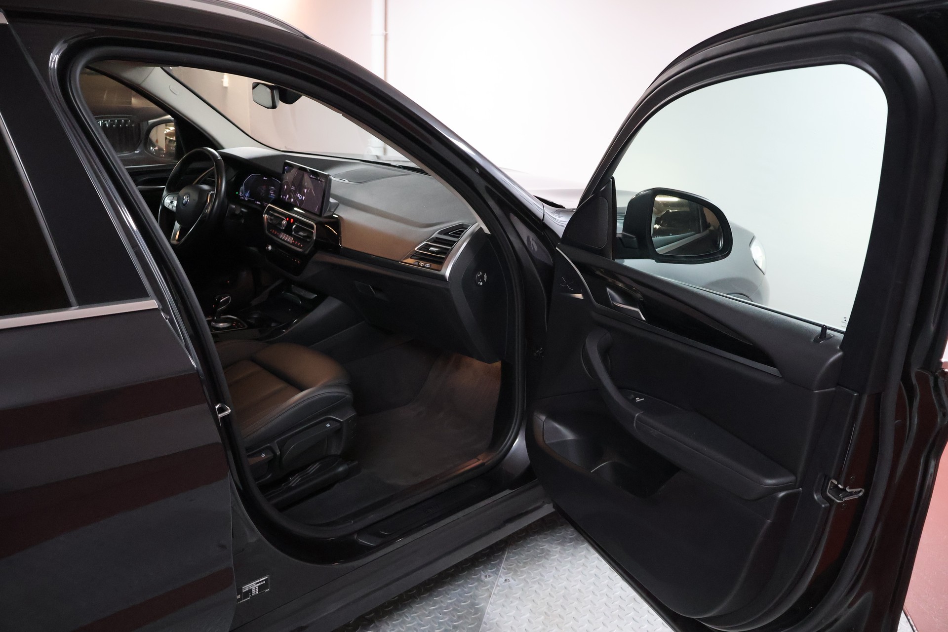 BMW X3 xDrive 30e-image-12