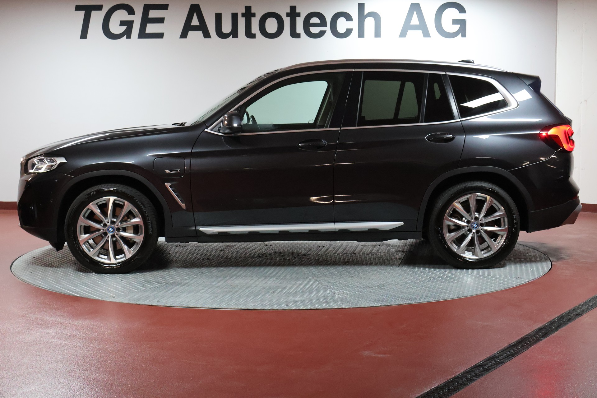 BMW X3 xDrive 30e-image-17