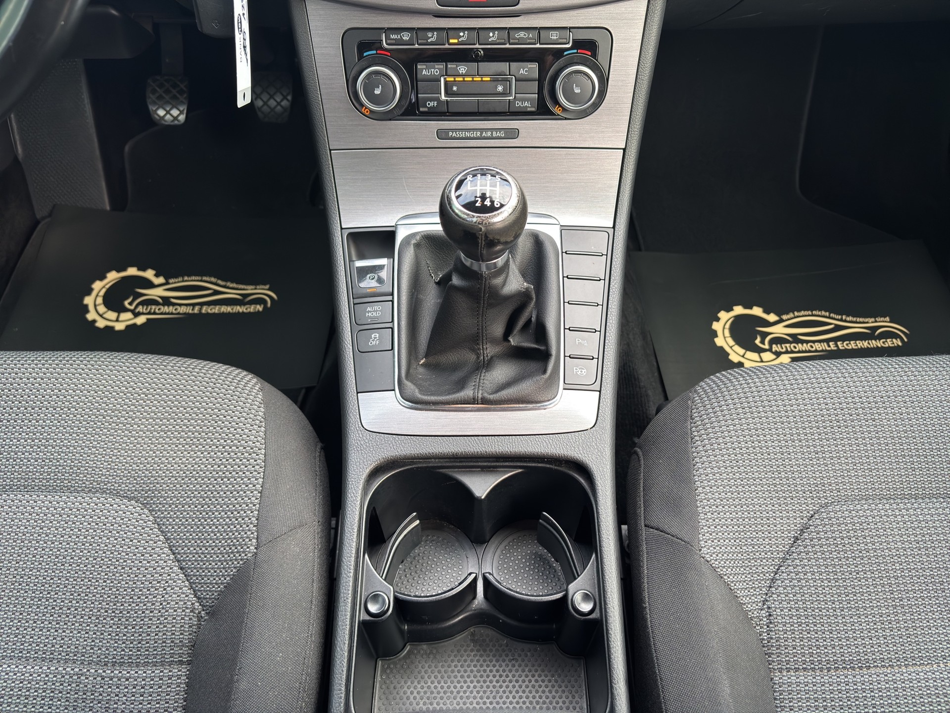 VW Passat Variant 1.8 TSI Comfortline-image-14