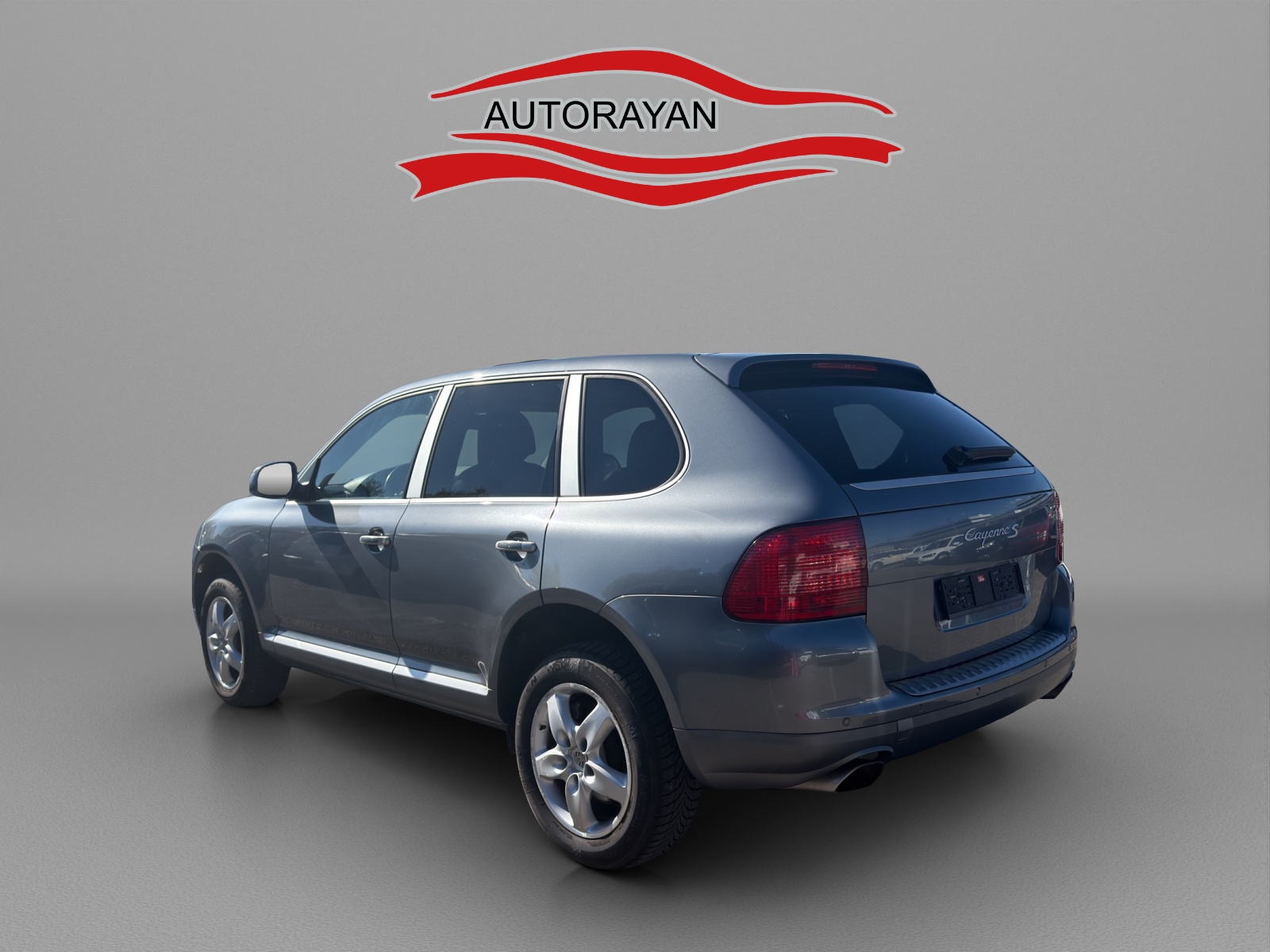 PORSCHE Cayenne S-image-5