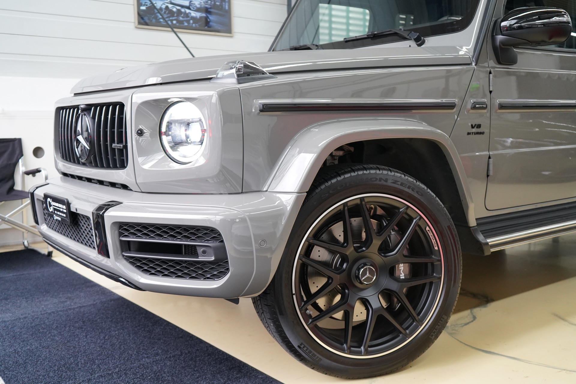 MERCEDES-BENZ G 63 AMG Speedshift Plus G-Tronic * Classic-grau Uni**-showroom-element-3