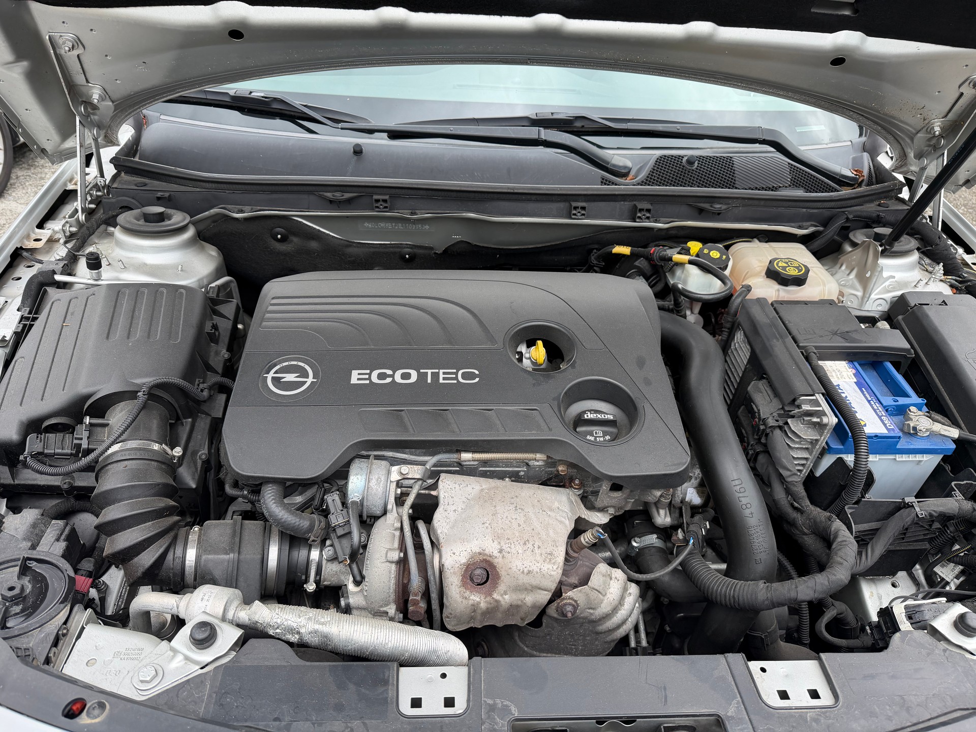 OPEL Insignia Sports Tourer 1.6 Turbo Edition Automatic-image-10