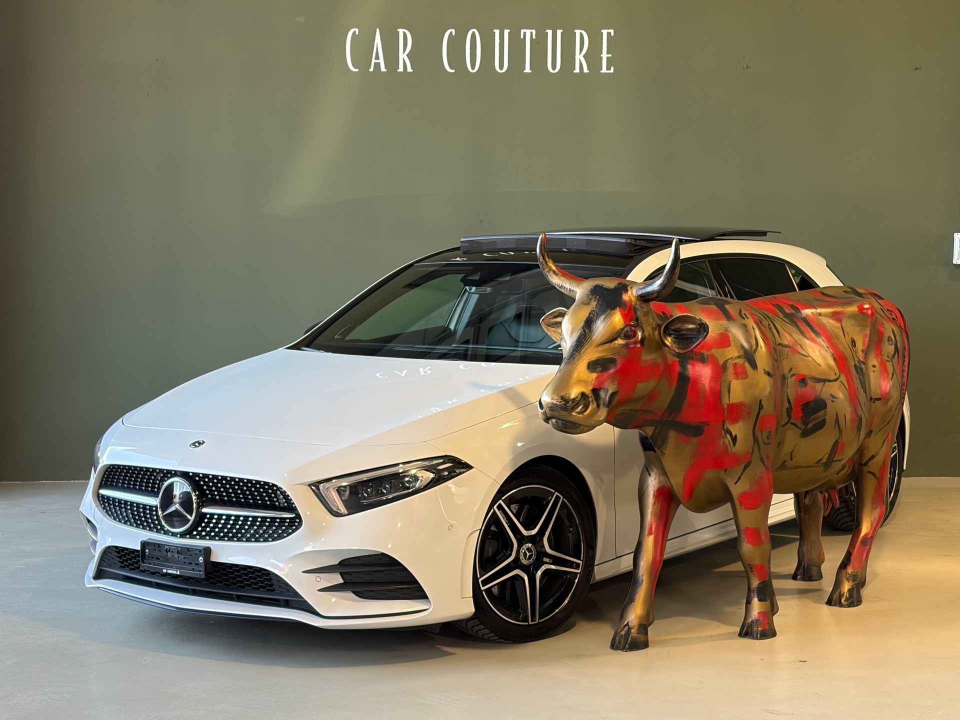 MERCEDES-BENZ A 250 4Matic AMG Line *Night Paket*Panoramadach*Ambientebeleuchtung*STANDHEIZUNG*