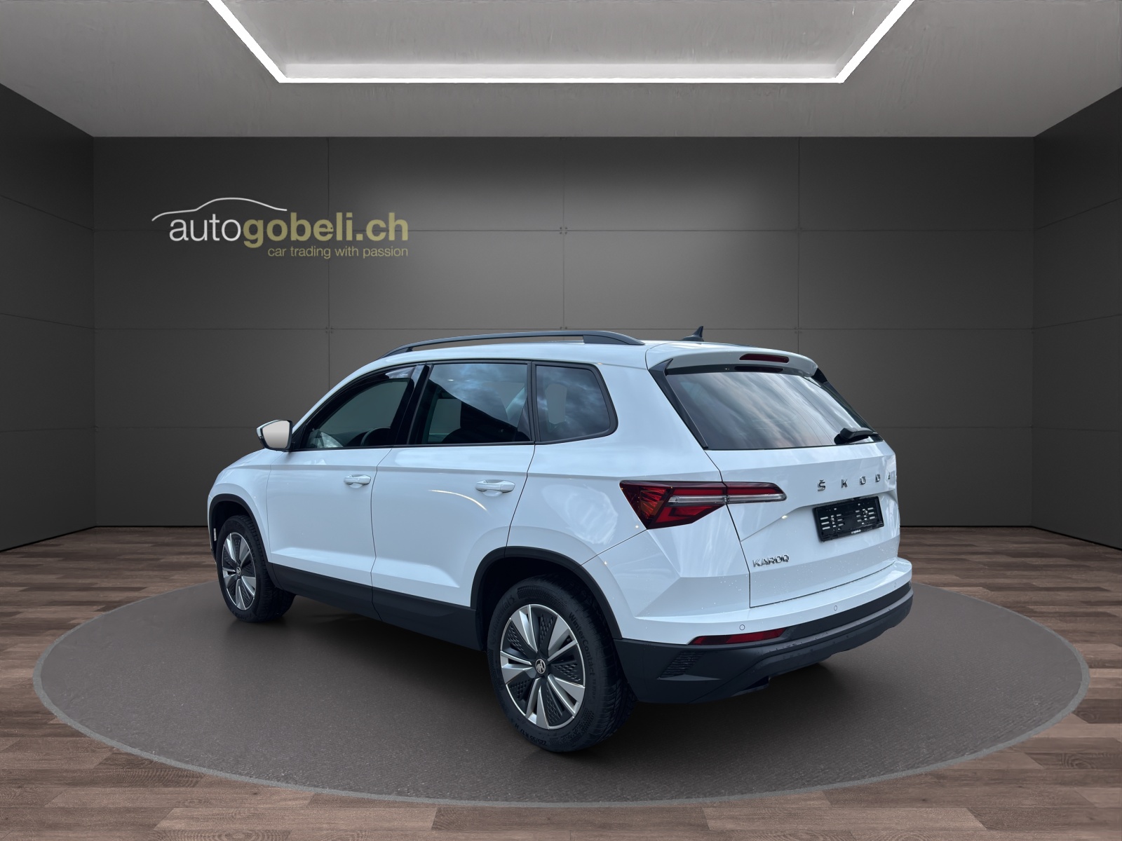 SKODA Karoq 2.0 TDI CR Ambition 4x4 DSG-showroom-element-1