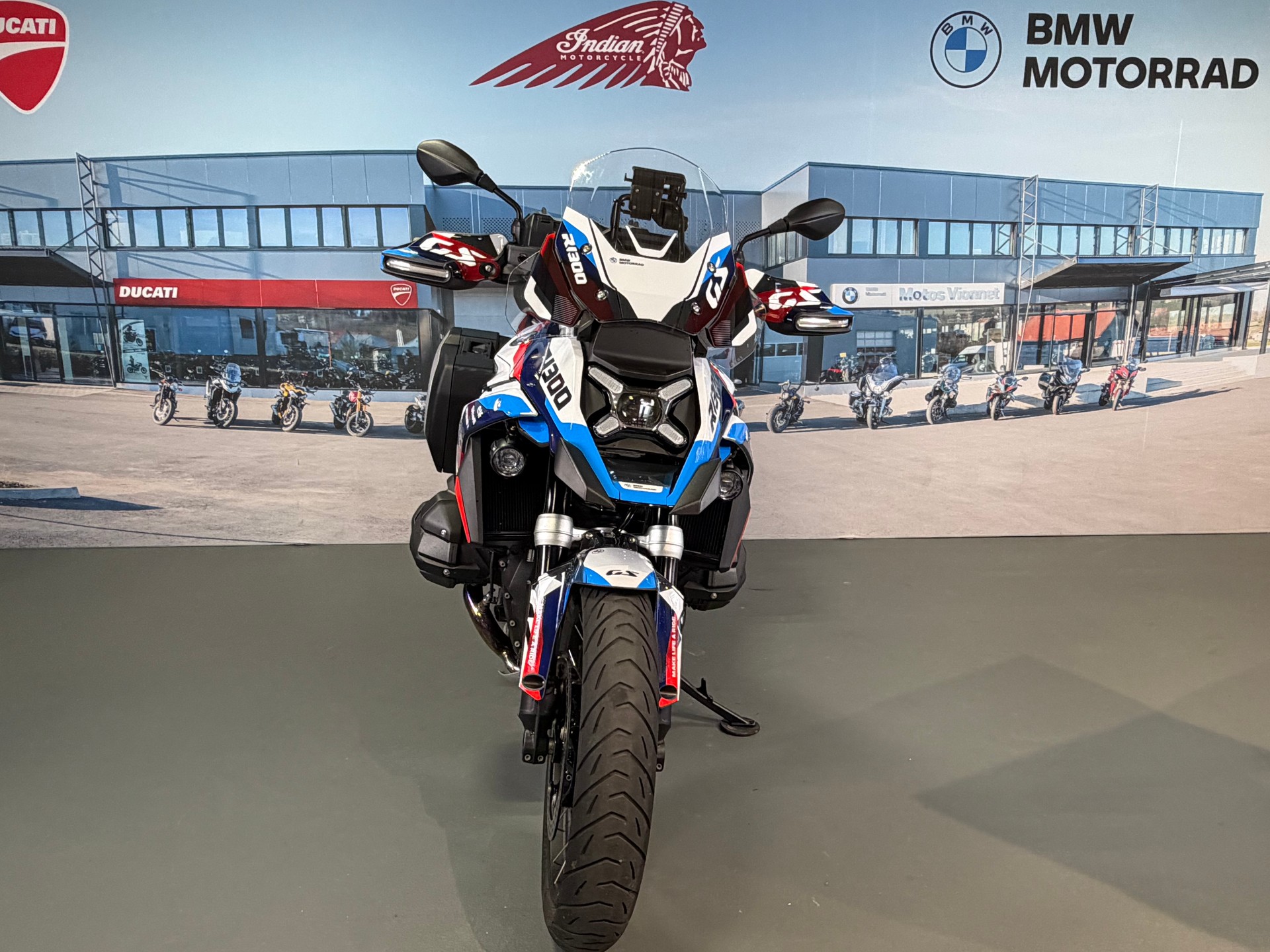 BMW R 1300 GS-image-1