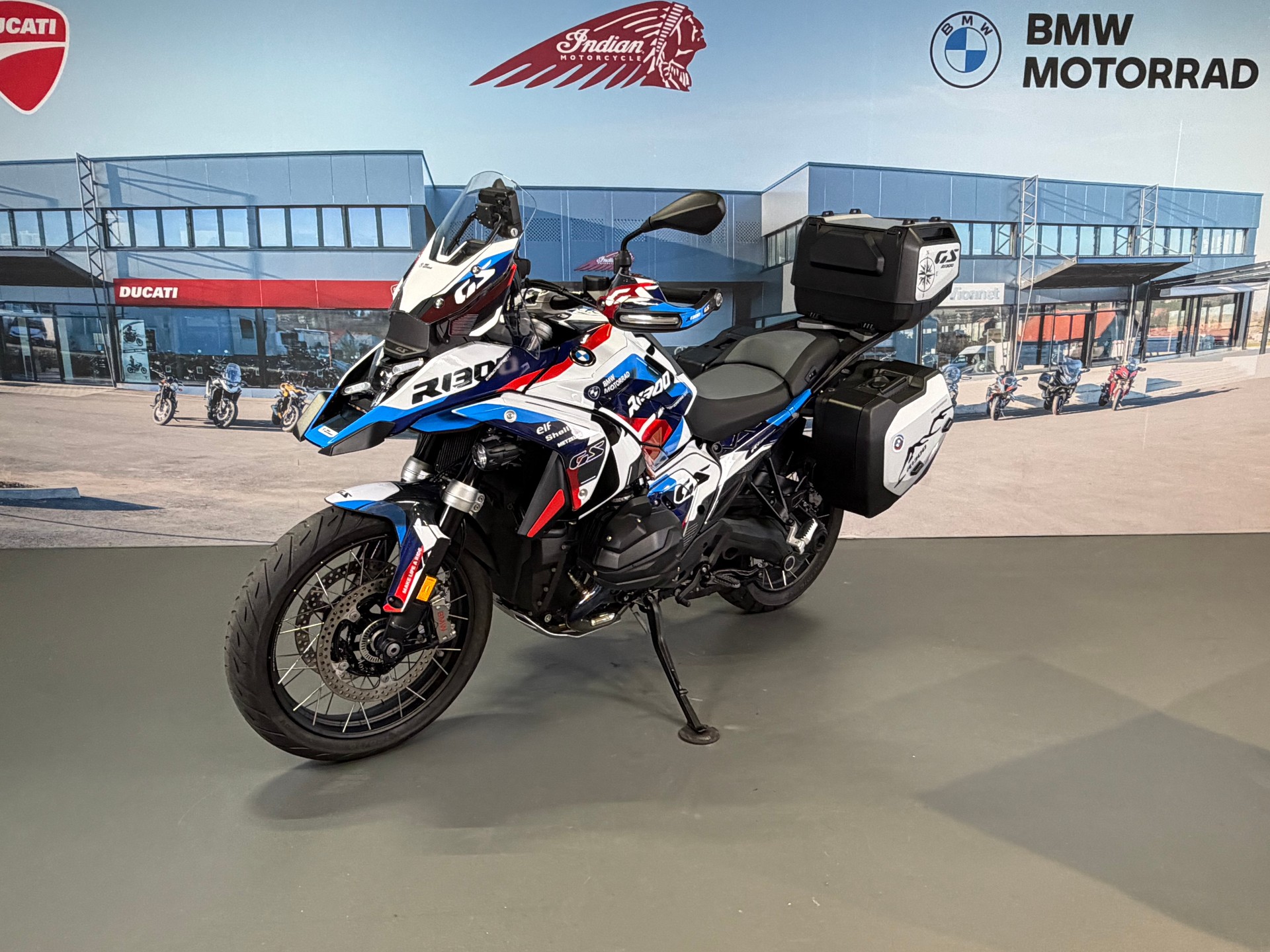 BMW R 1300 GS-image-2