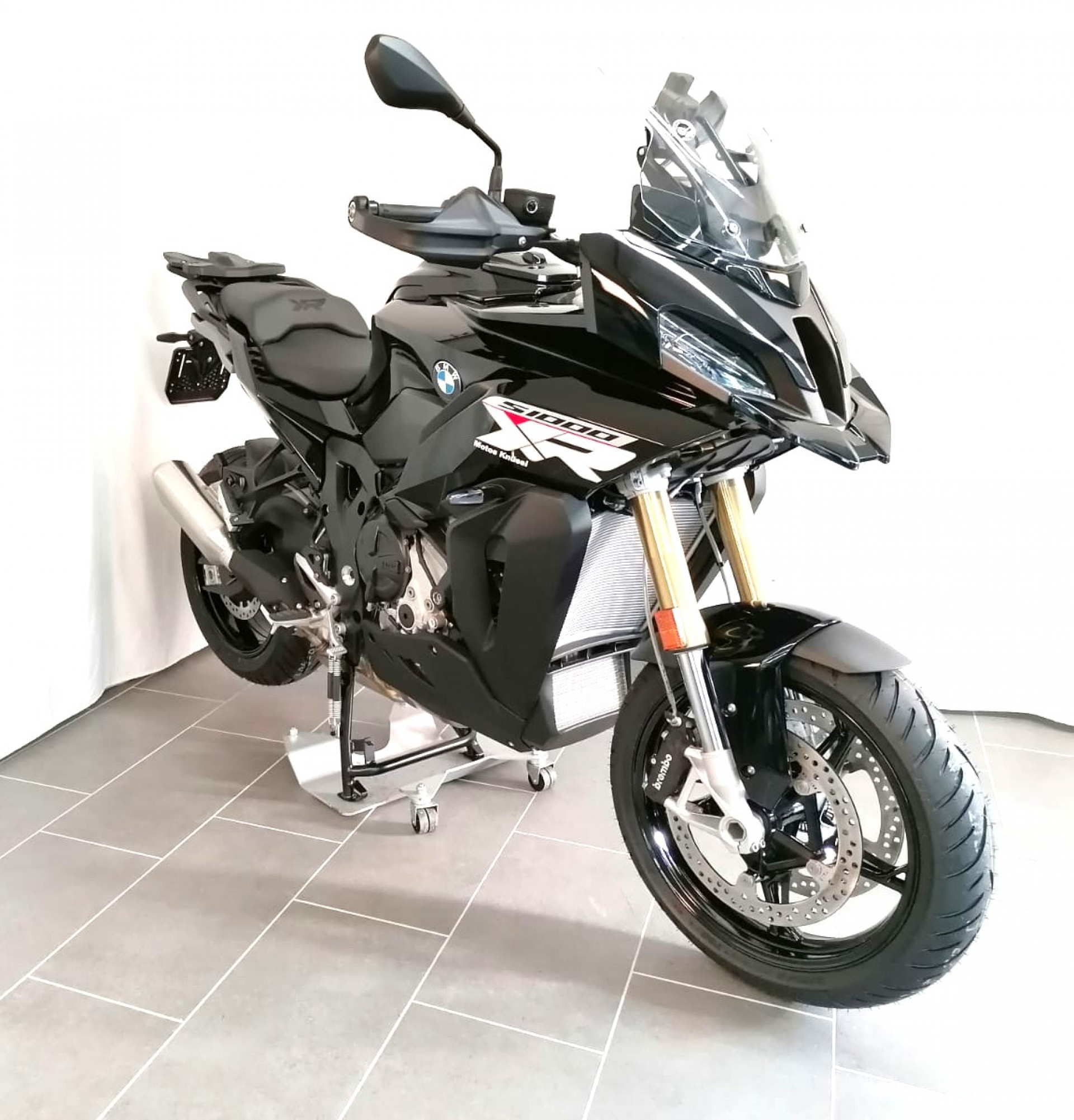 BMW S 1000 XR-image-1