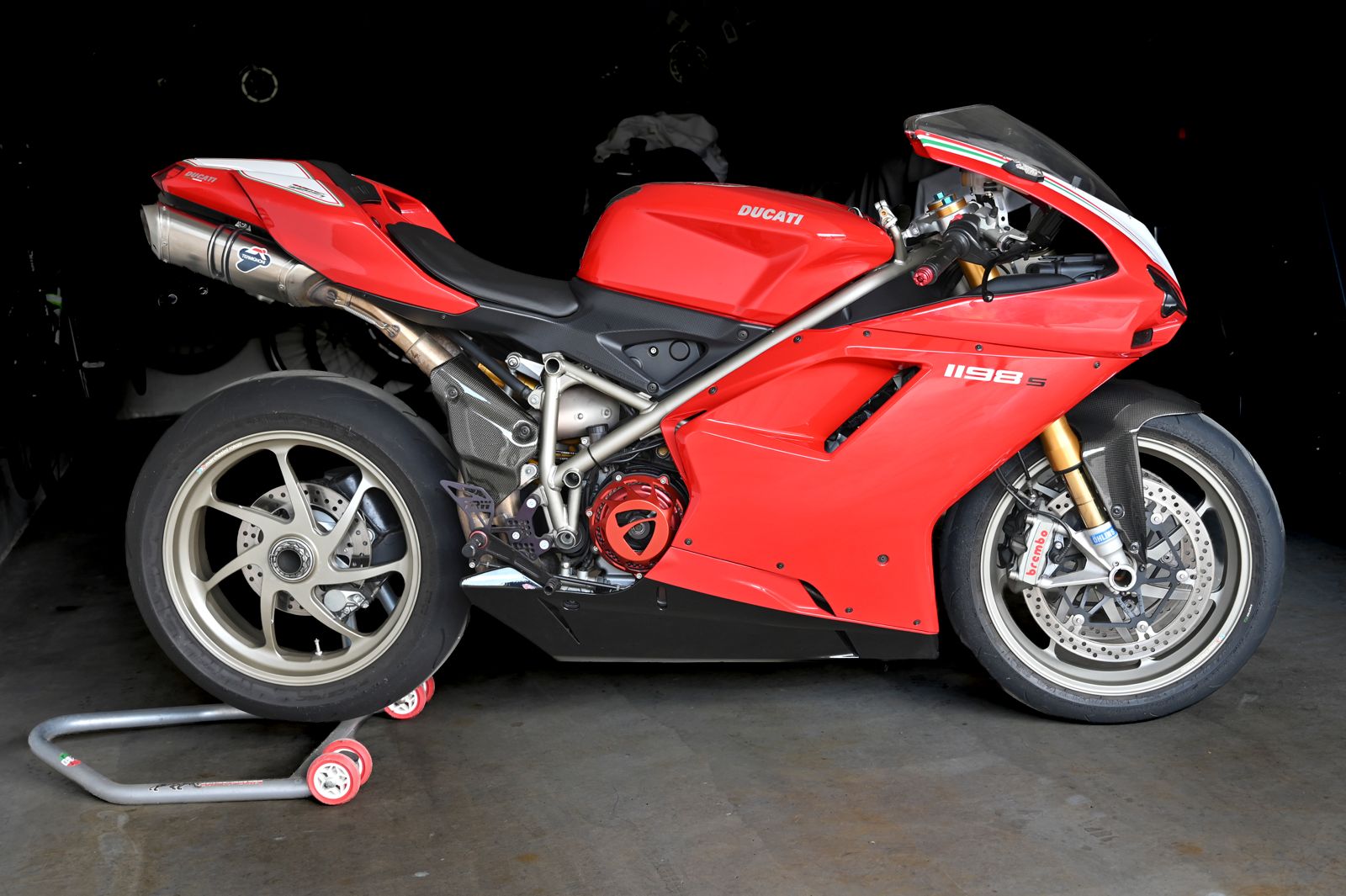 DUCATI 1198 S-image-12