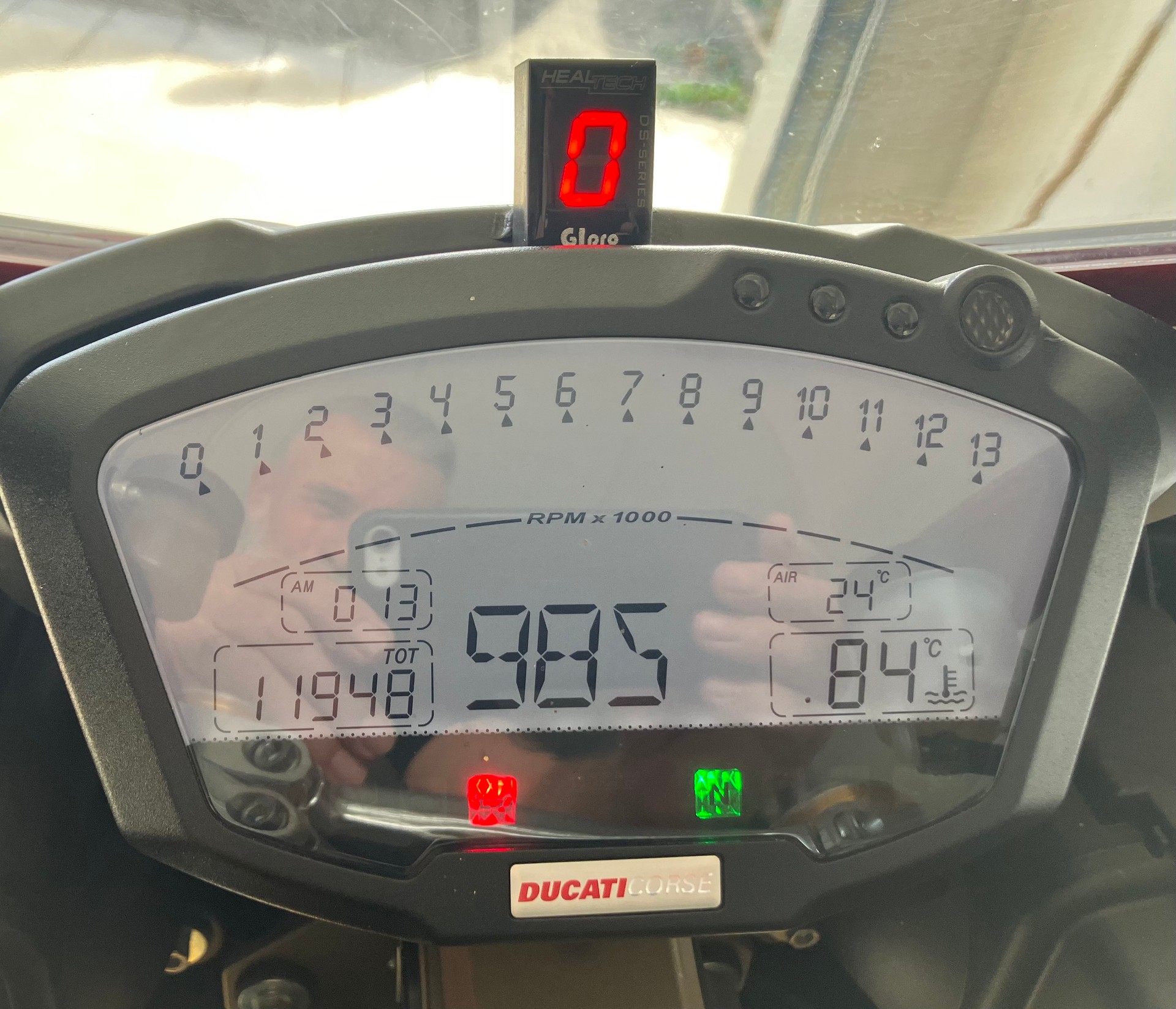 DUCATI 1198 S-image-10