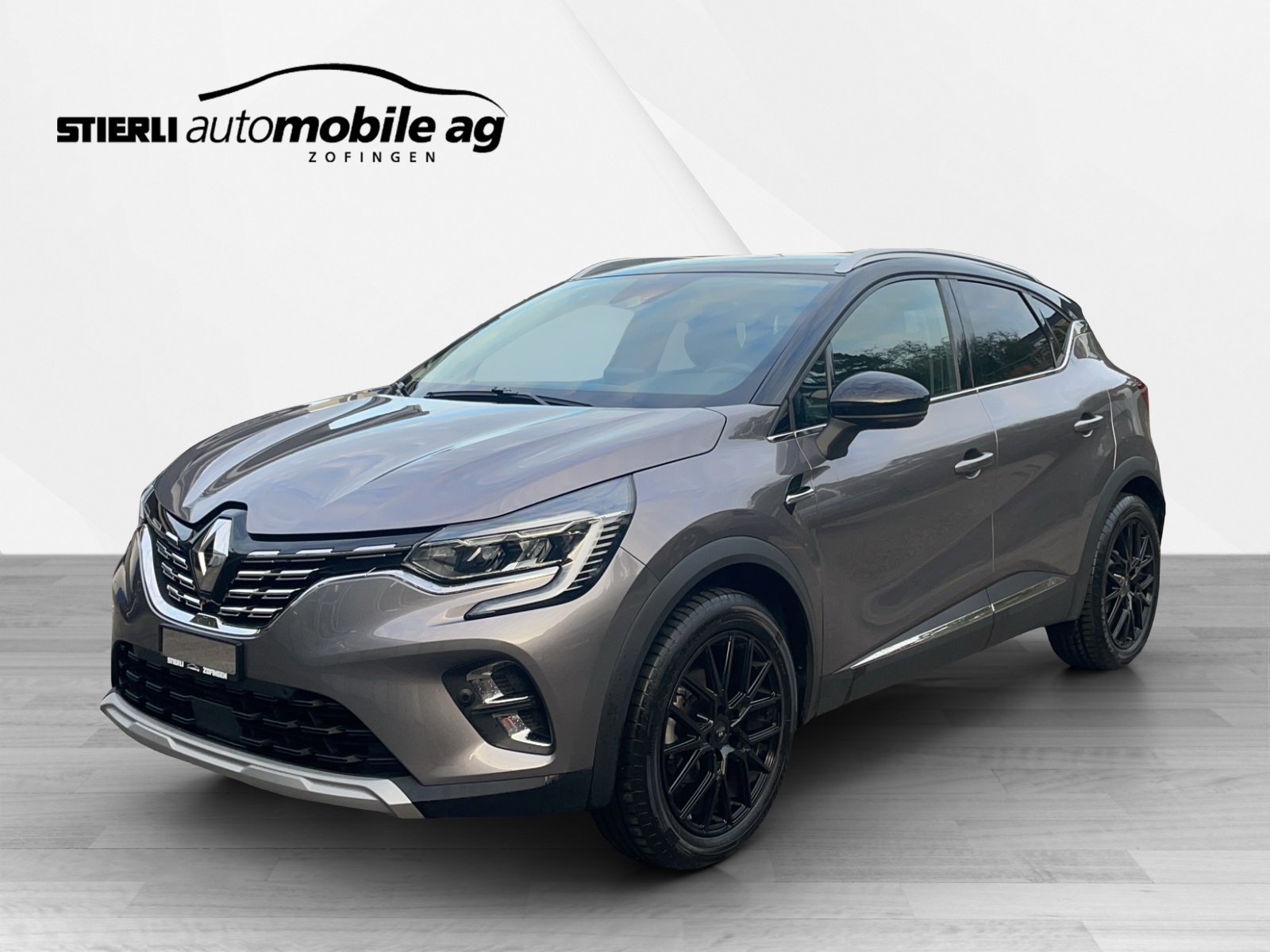 RENAULT Captur 1.3 TCe 140 Initiale EDC