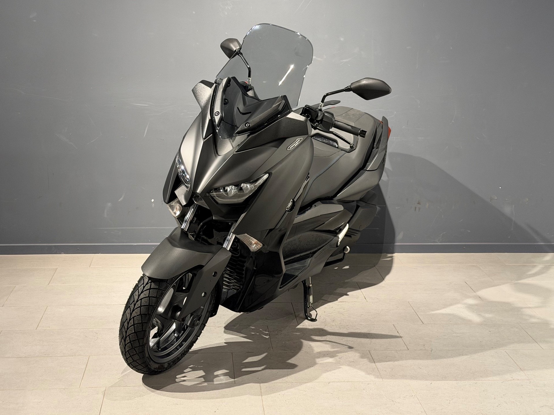 YAMAHA X-Max 300 Tech Max ABS-image-2
