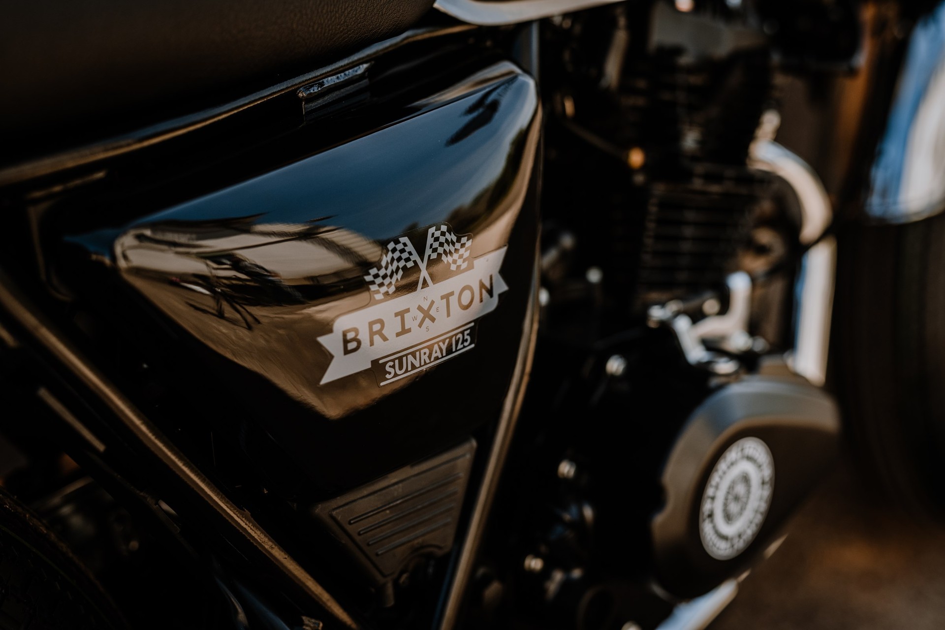 BRIXTON SUNRAY 125 Café Racer - GRATIS LIEFERUNG-image-4