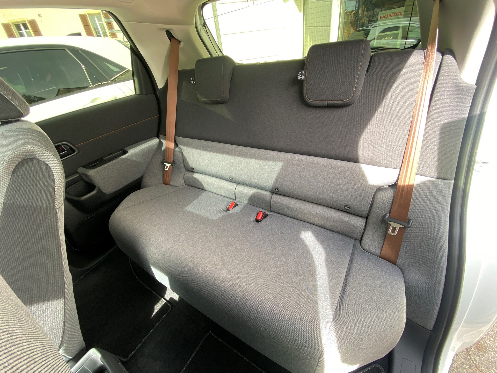 HONDA e Advance-image-14