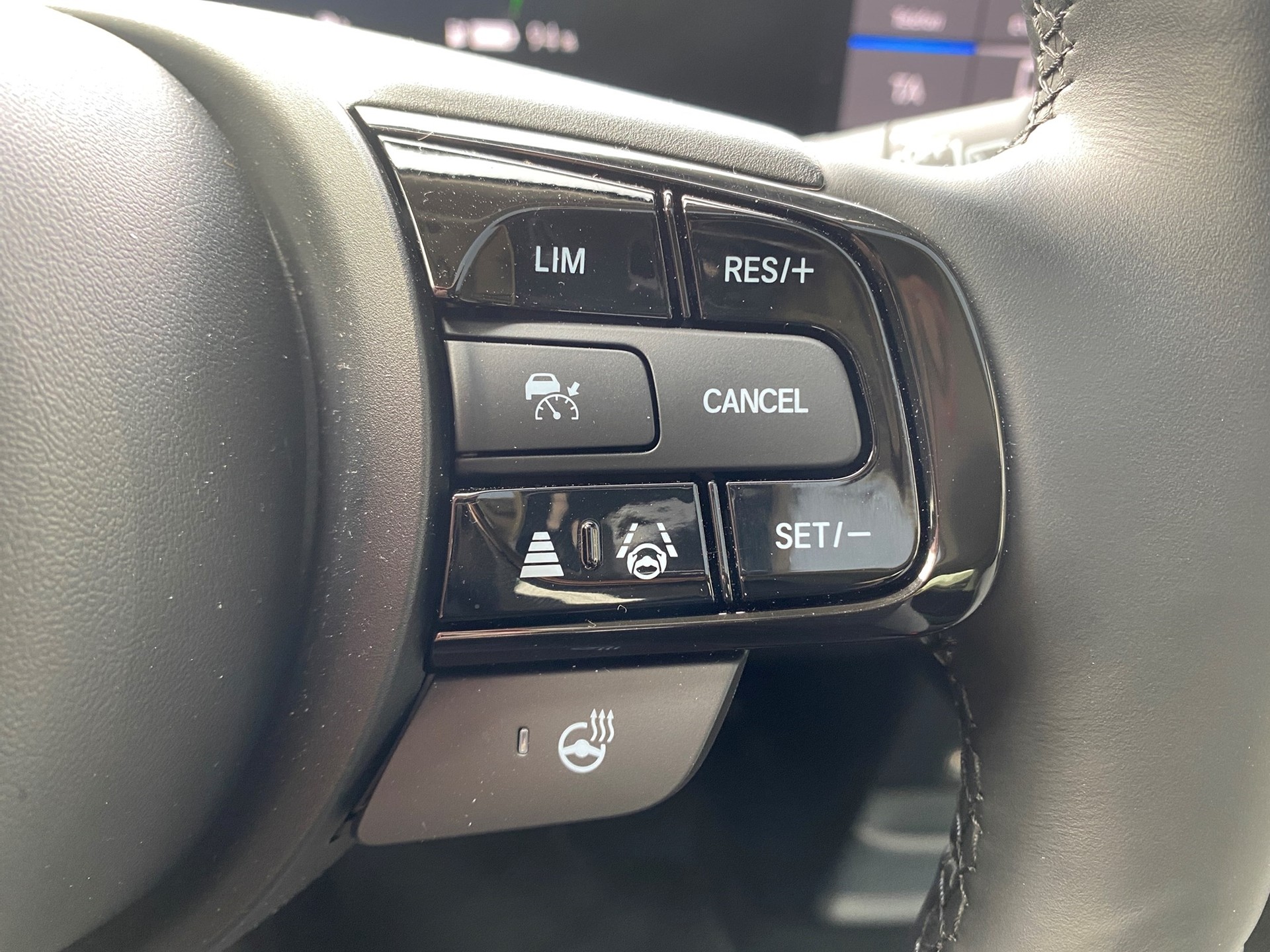HONDA e Advance-image-18
