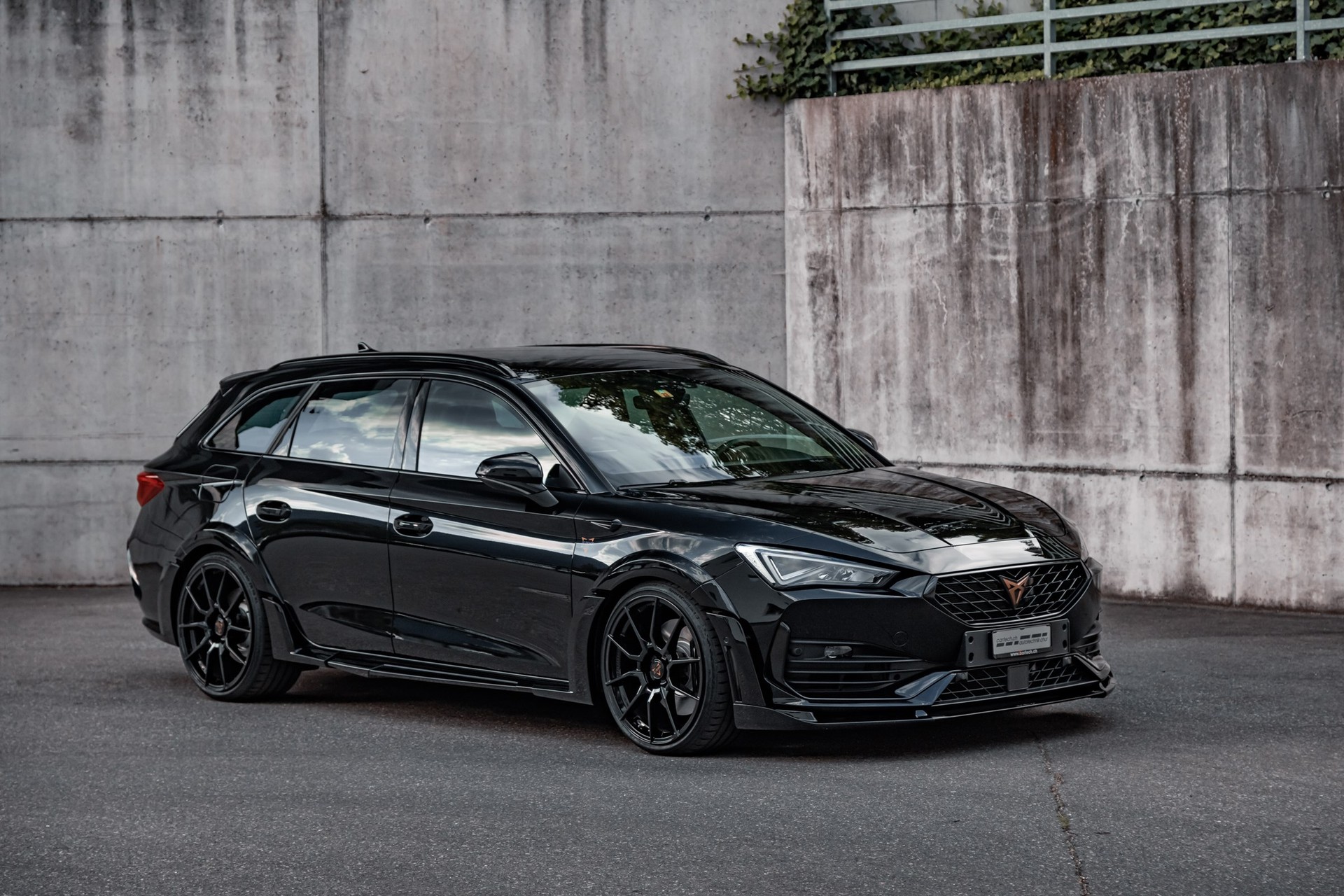 CUPRA JE LEON ST Widebody RS 310PS 4Drive DSG-image-9